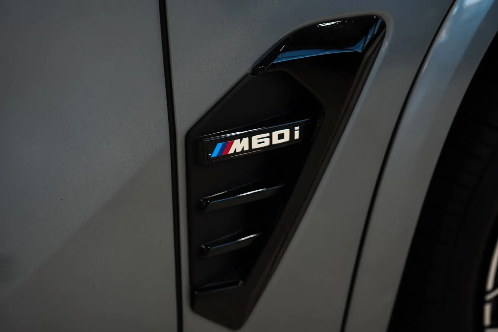2023 BMW X5 M60i, 12/30