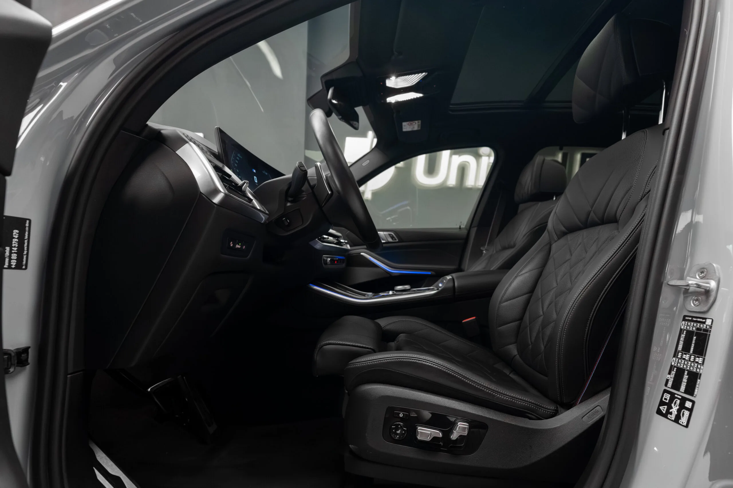 2023 BMW X5 M60i, 7/30