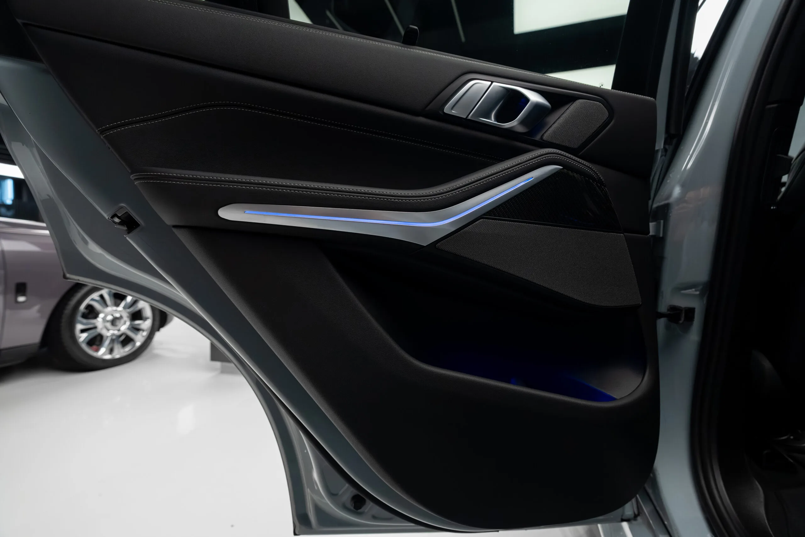 2023 BMW X5 M60i, 25/30
