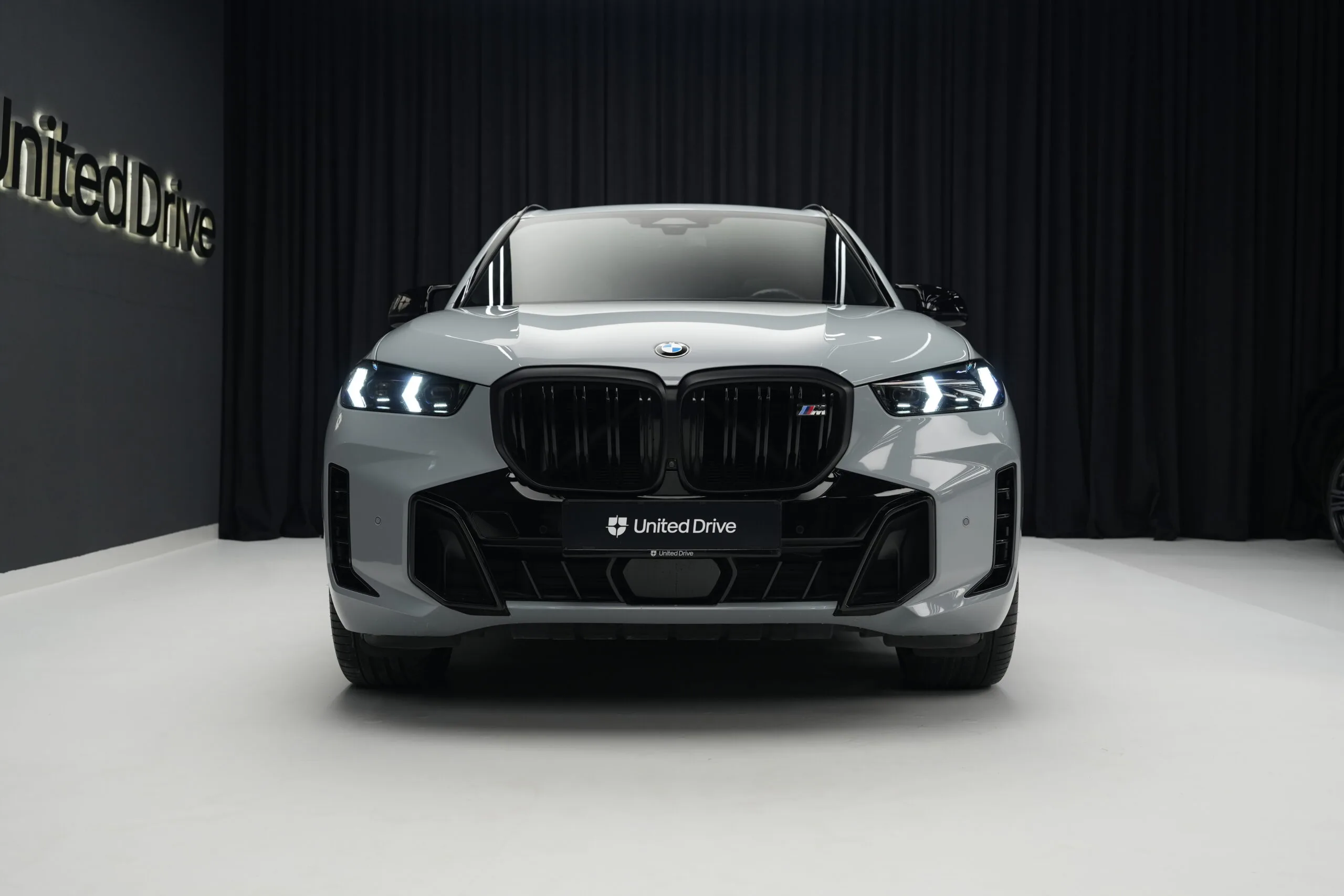 2023 BMW X5 M60i, 3/30