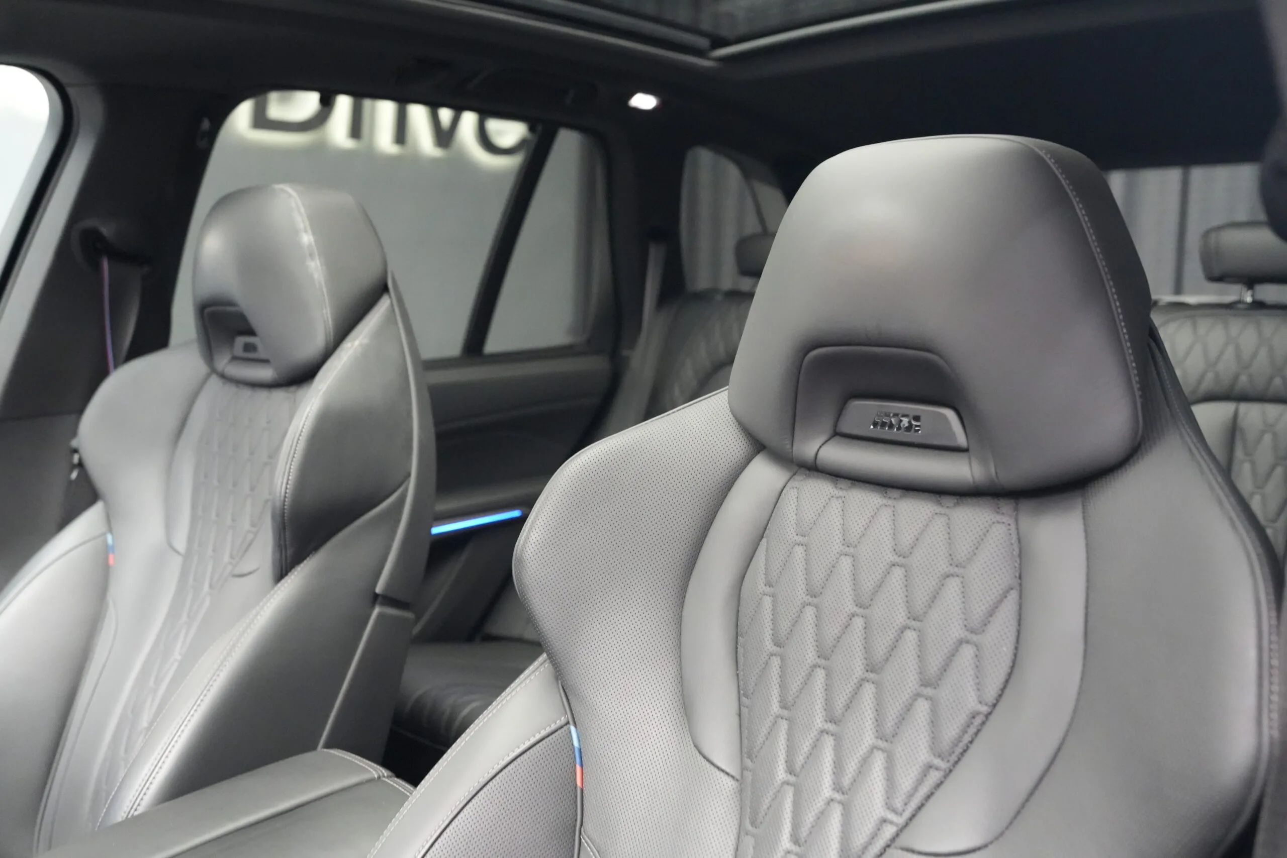 2023 BMW X5 M60i, 14/30