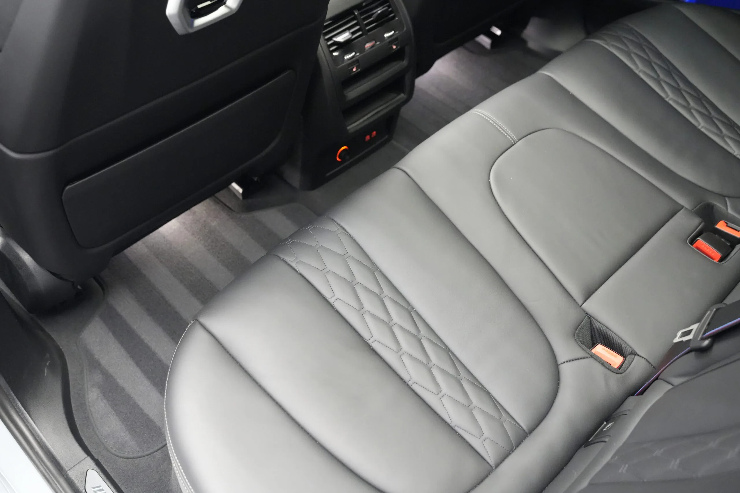 2023 BMW X5 M60i, 20/30