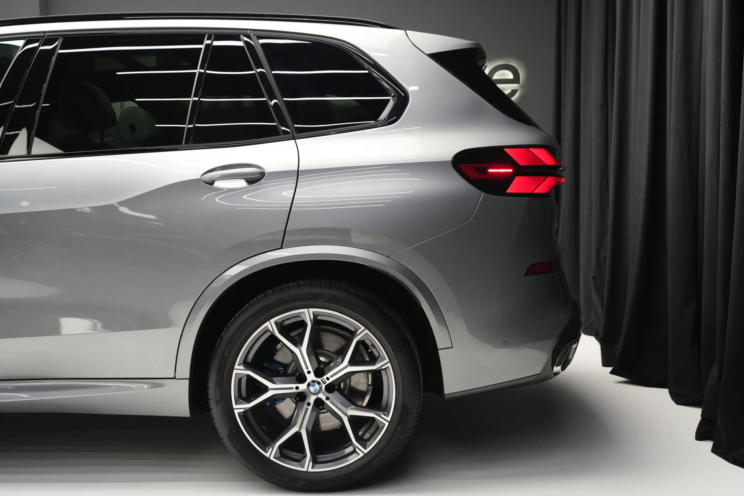2023 BMW X5 M60i, 29/30