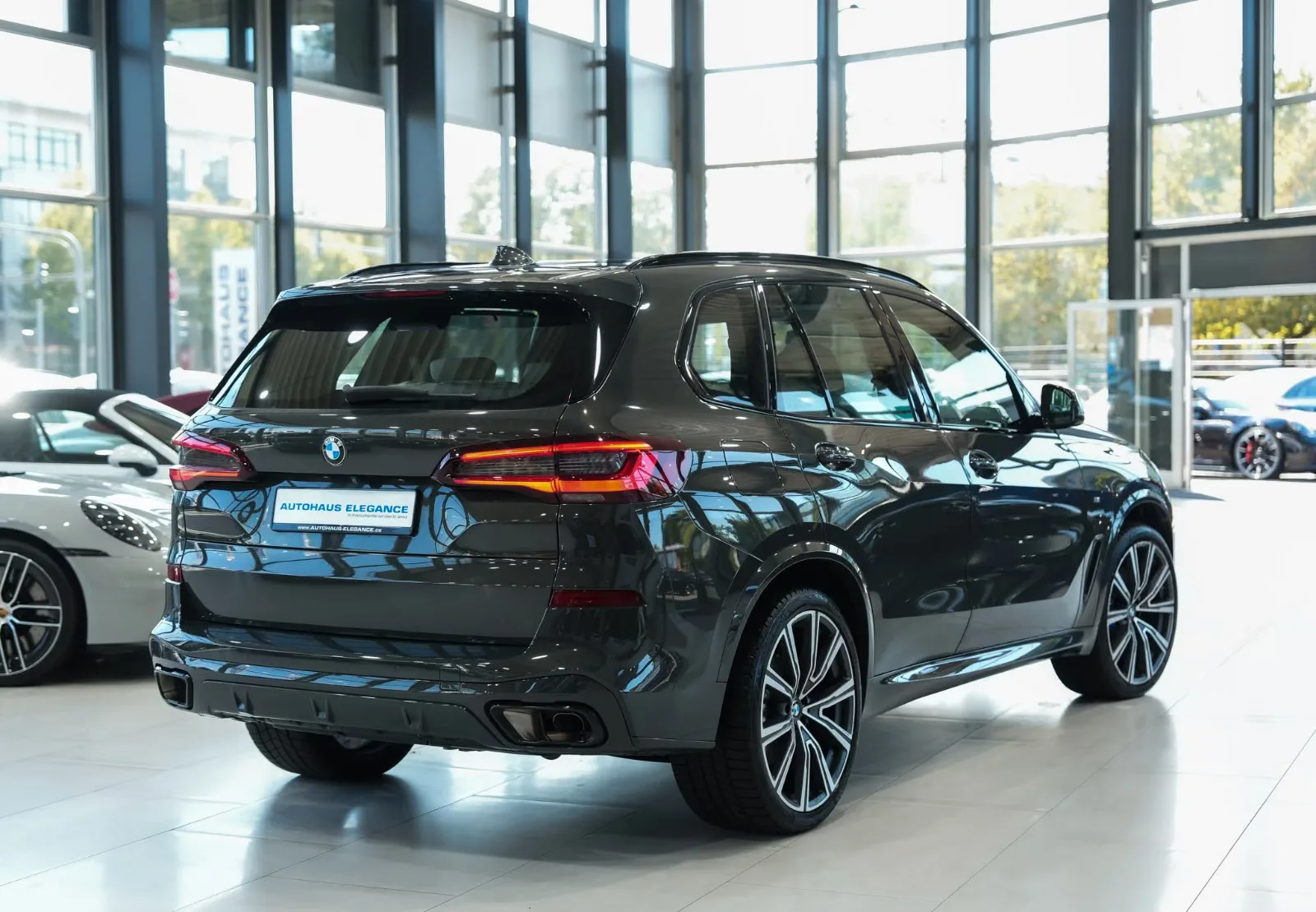 2023 BMW X5 xDrive25d, 2/26