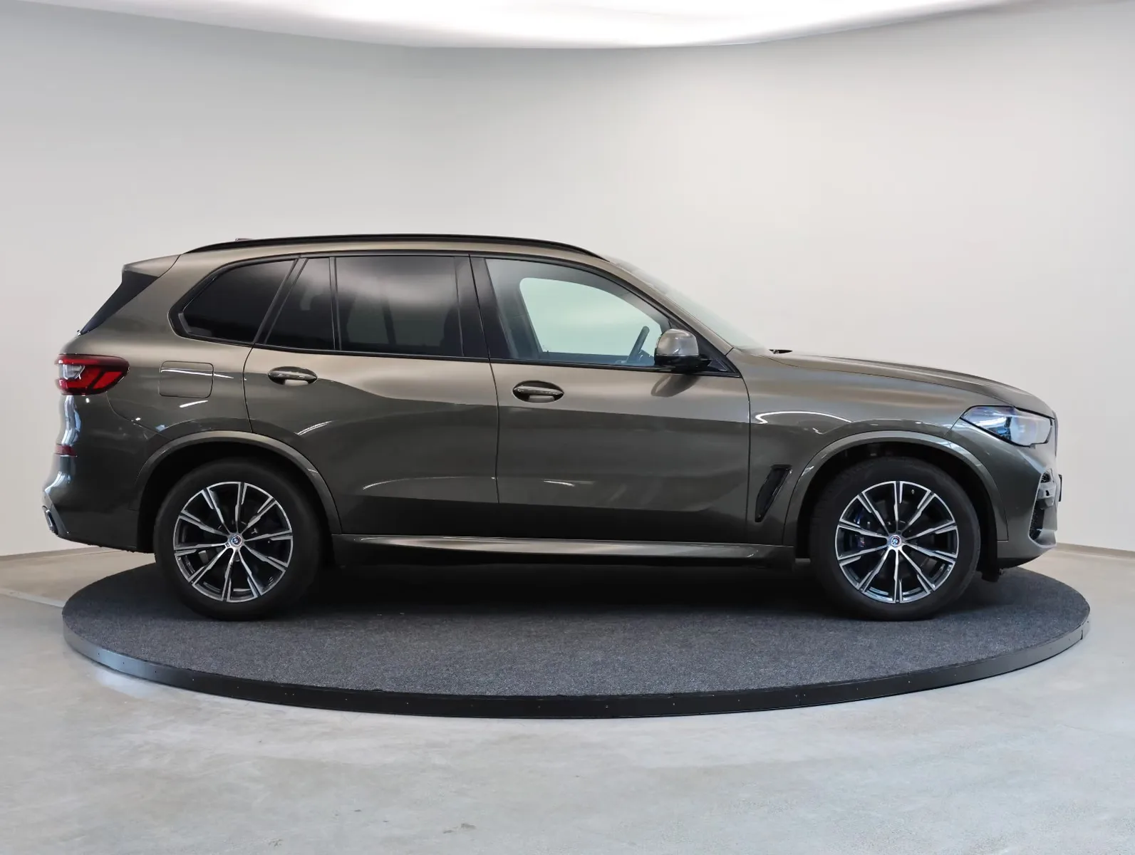 2023 BMW X5 xDrive30d M Sport, 6/25