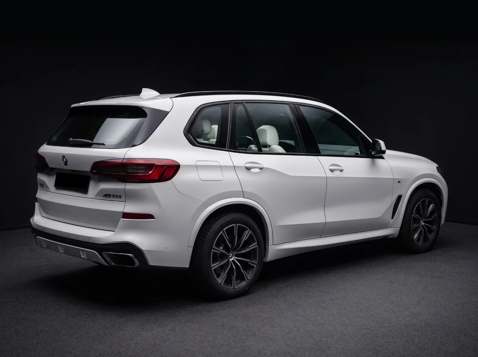2023 BMW X5 xDrive30d M Sport, 4/13