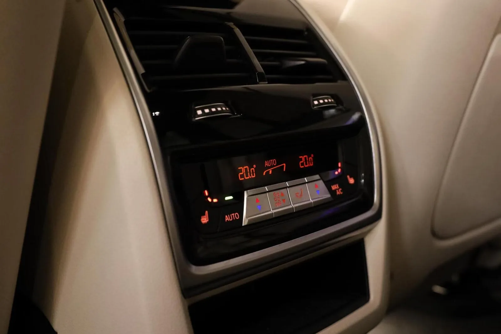 2023 BMW X5 xDrive45e M Sport, 7/30