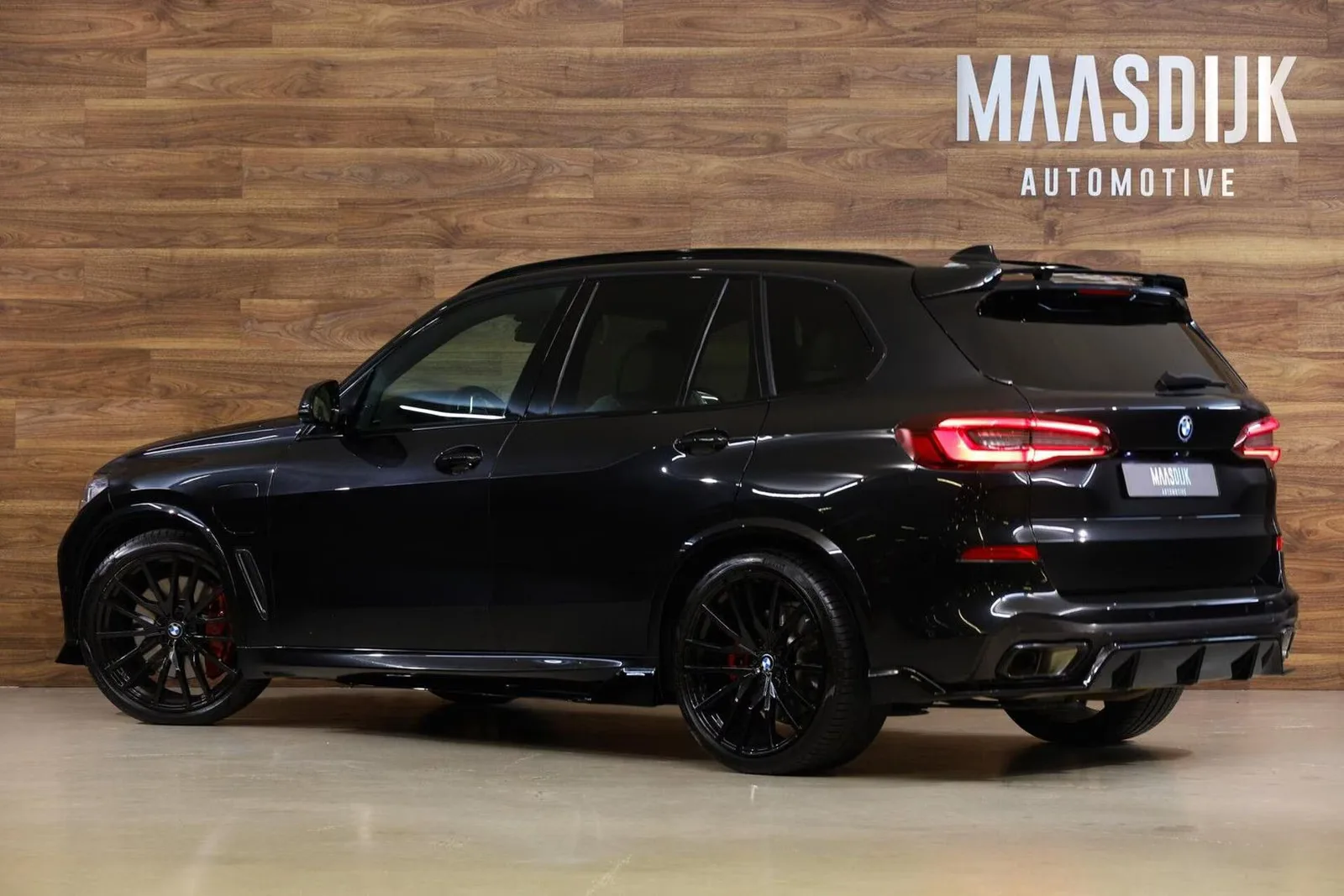 2023 BMW X5 xDrive45e M Sport, 8/30