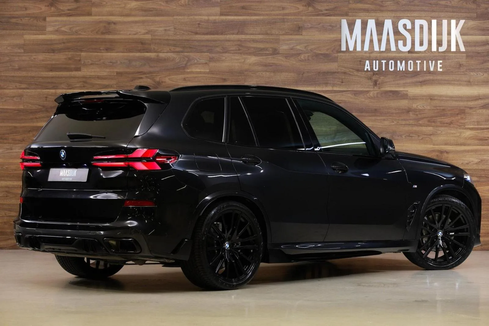 2023 BMW X5 xDrive50e M Sport, 7/30
