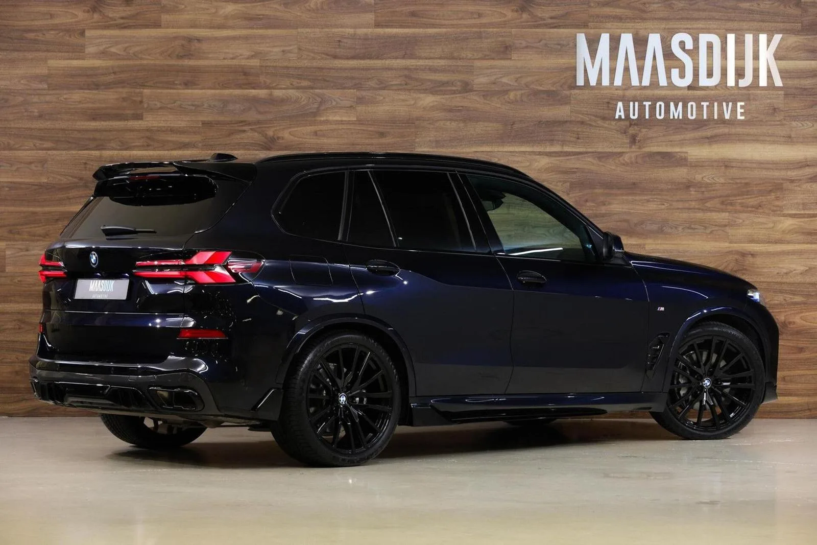 2023 BMW X5 xDrive50e M Sport, 7/30
