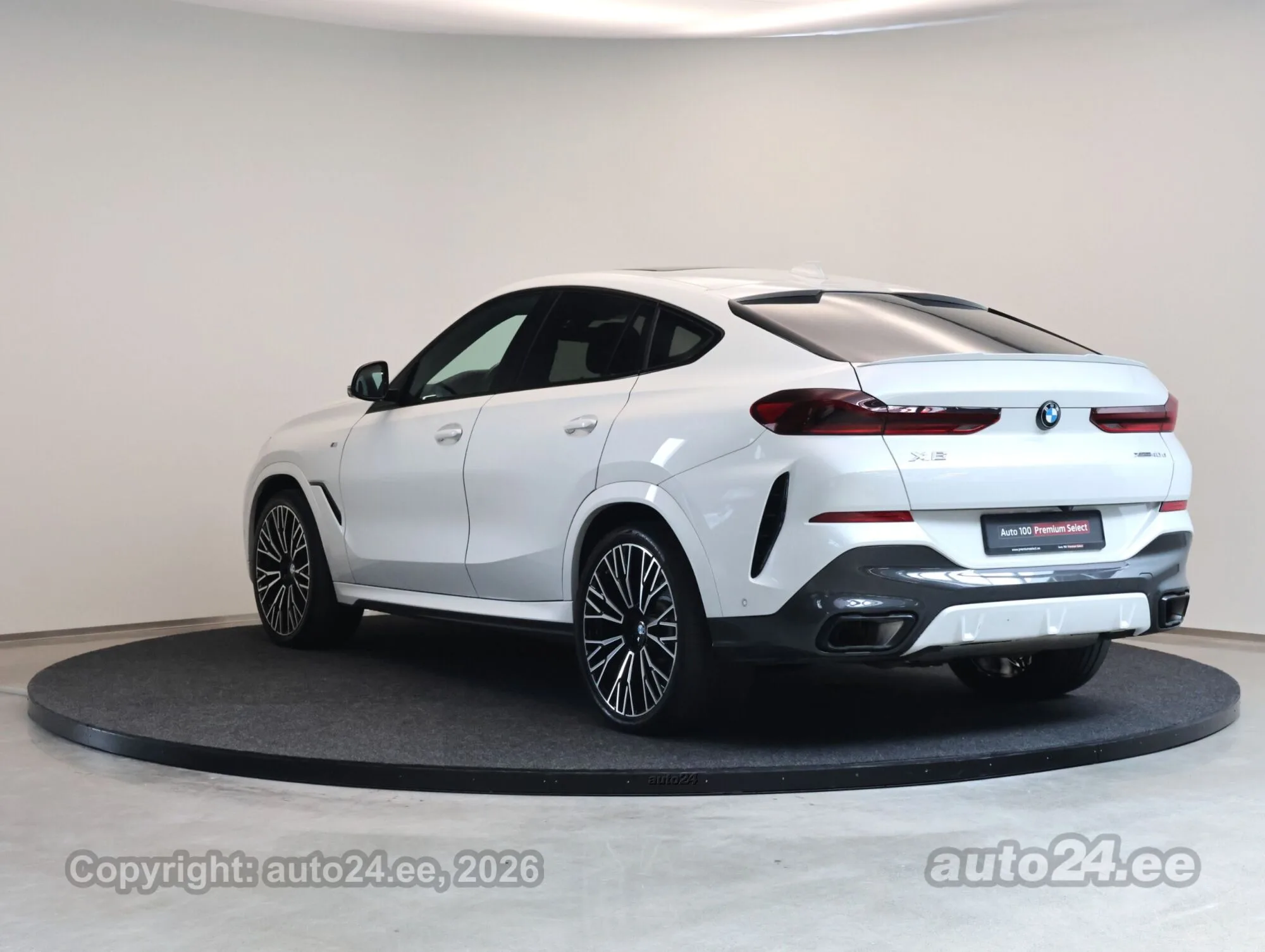 2023 BMW X6 xDrive40d, 4/25
