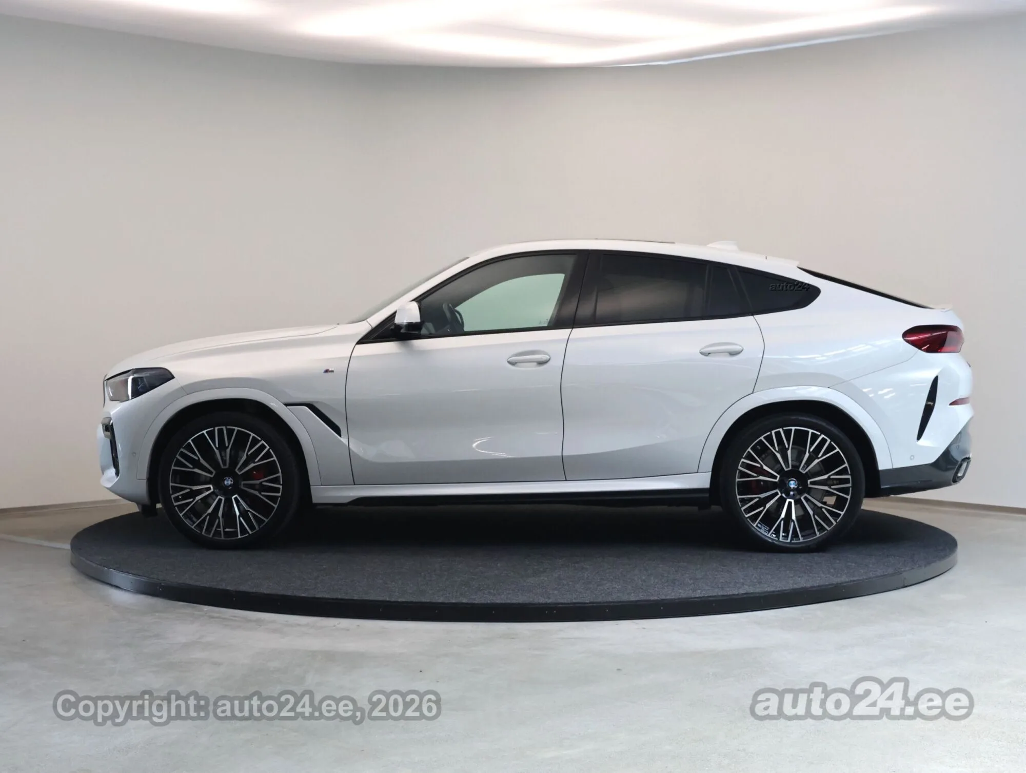 2023 BMW X6 xDrive40d, 5/25