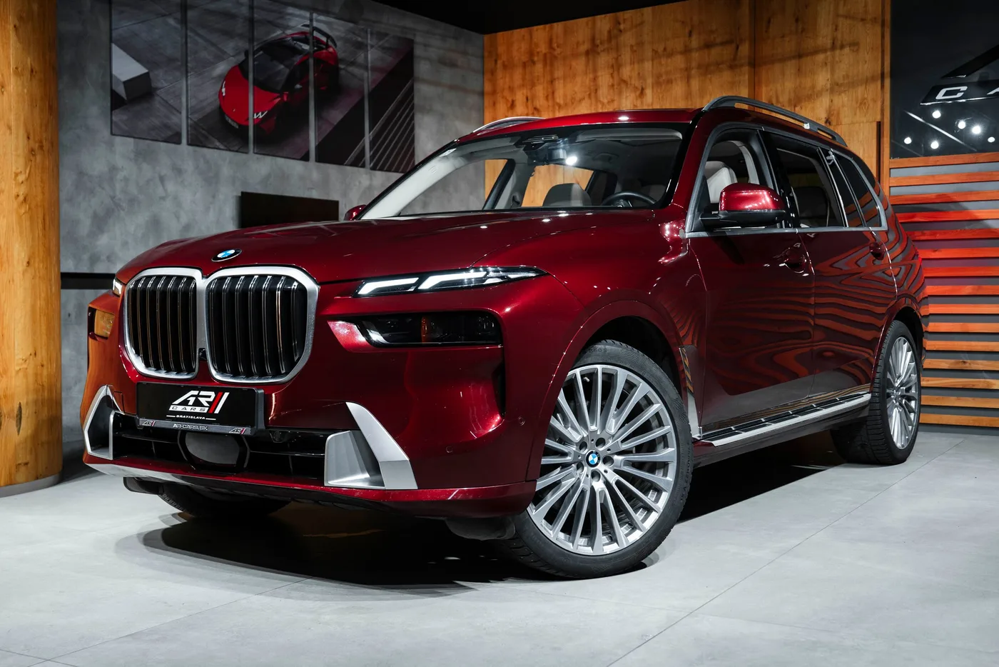 2023 BMW X7 40i angeboten von einem Fachhändler in Bratislava, Slowakei, Foto 2 von 15