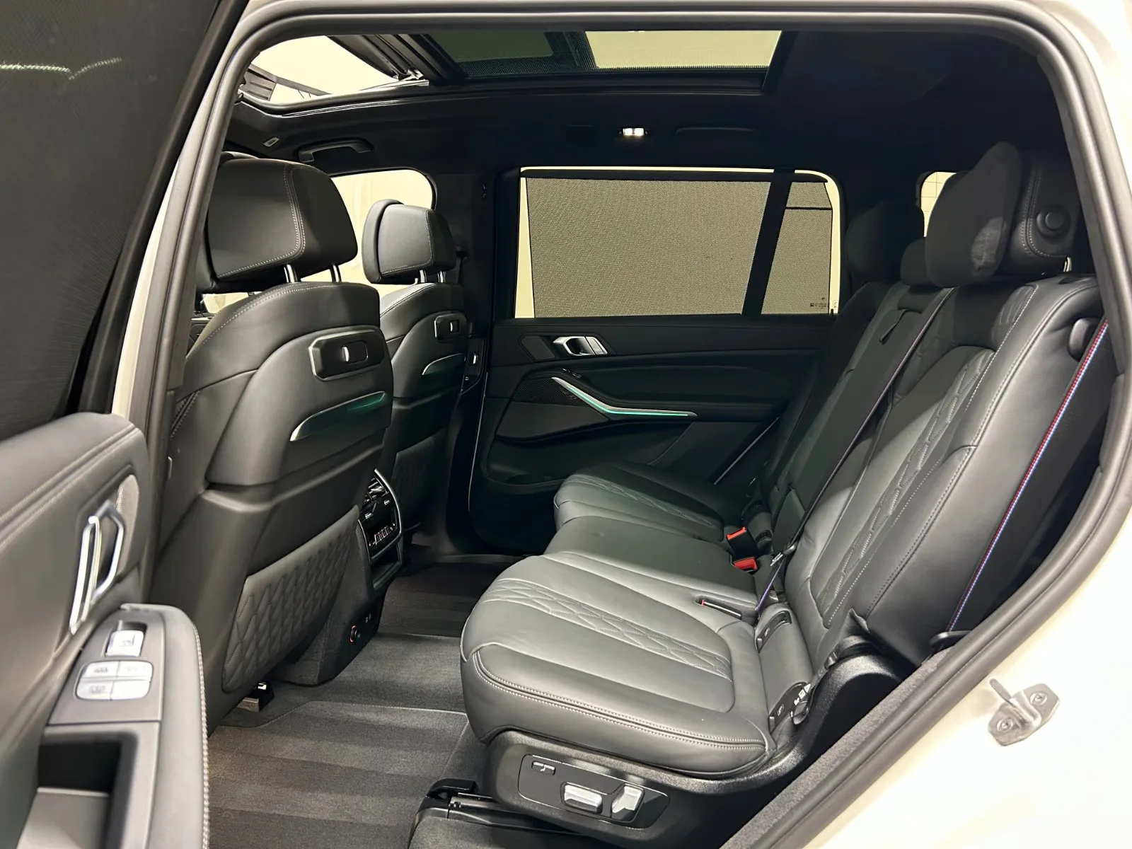 2023 BMW X7 M60i, 13/27