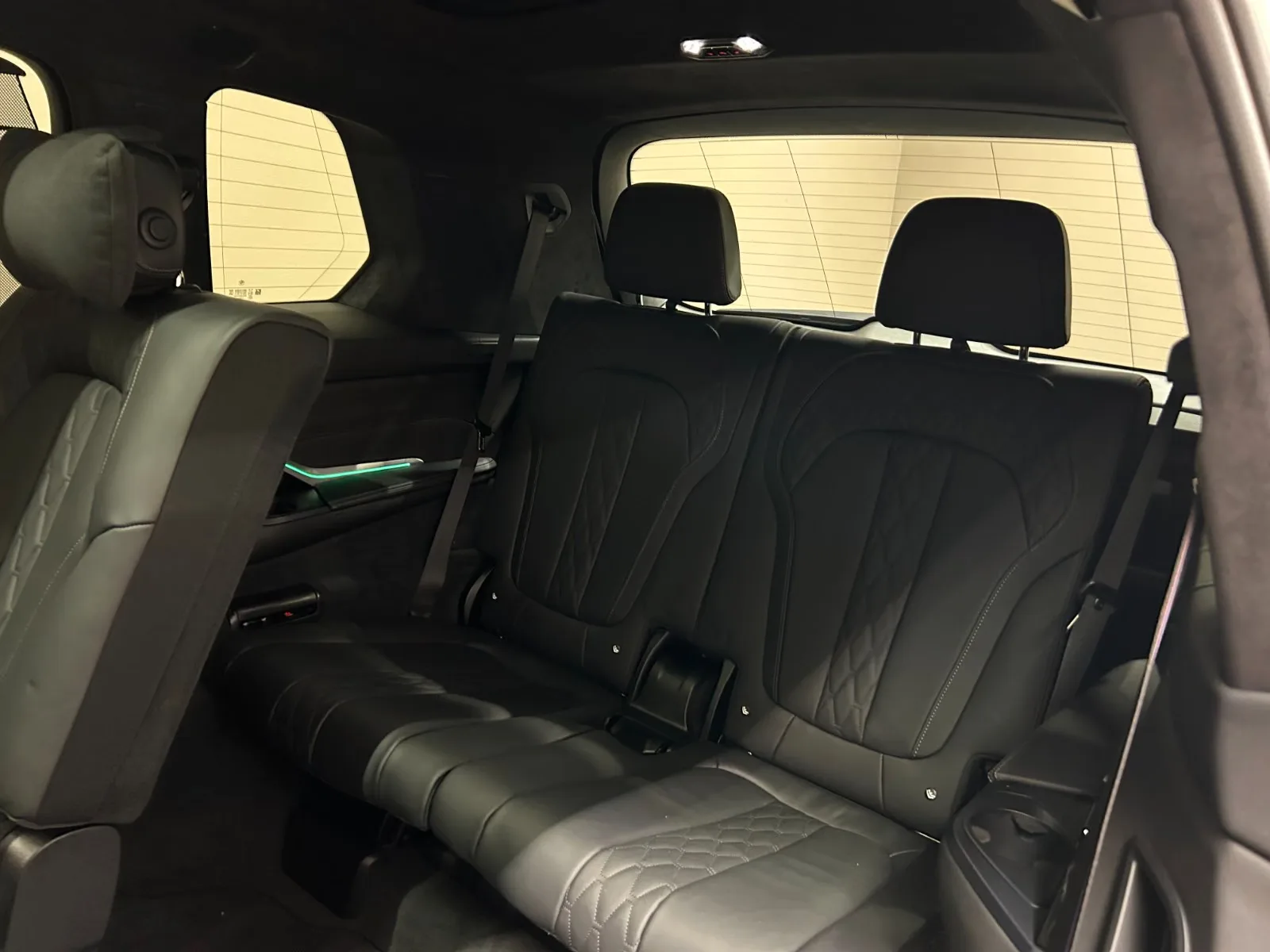 2023 BMW X7 M60i, 15/27
