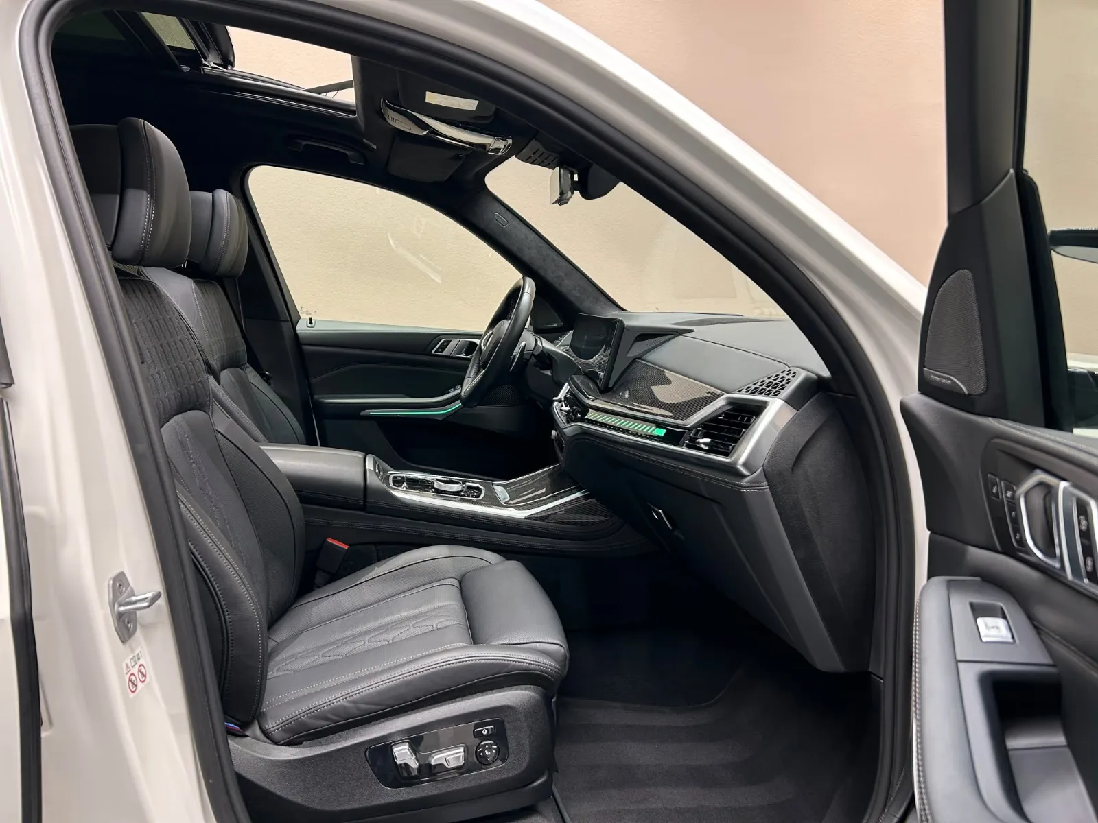 2023 BMW X7 M60i, 20/27