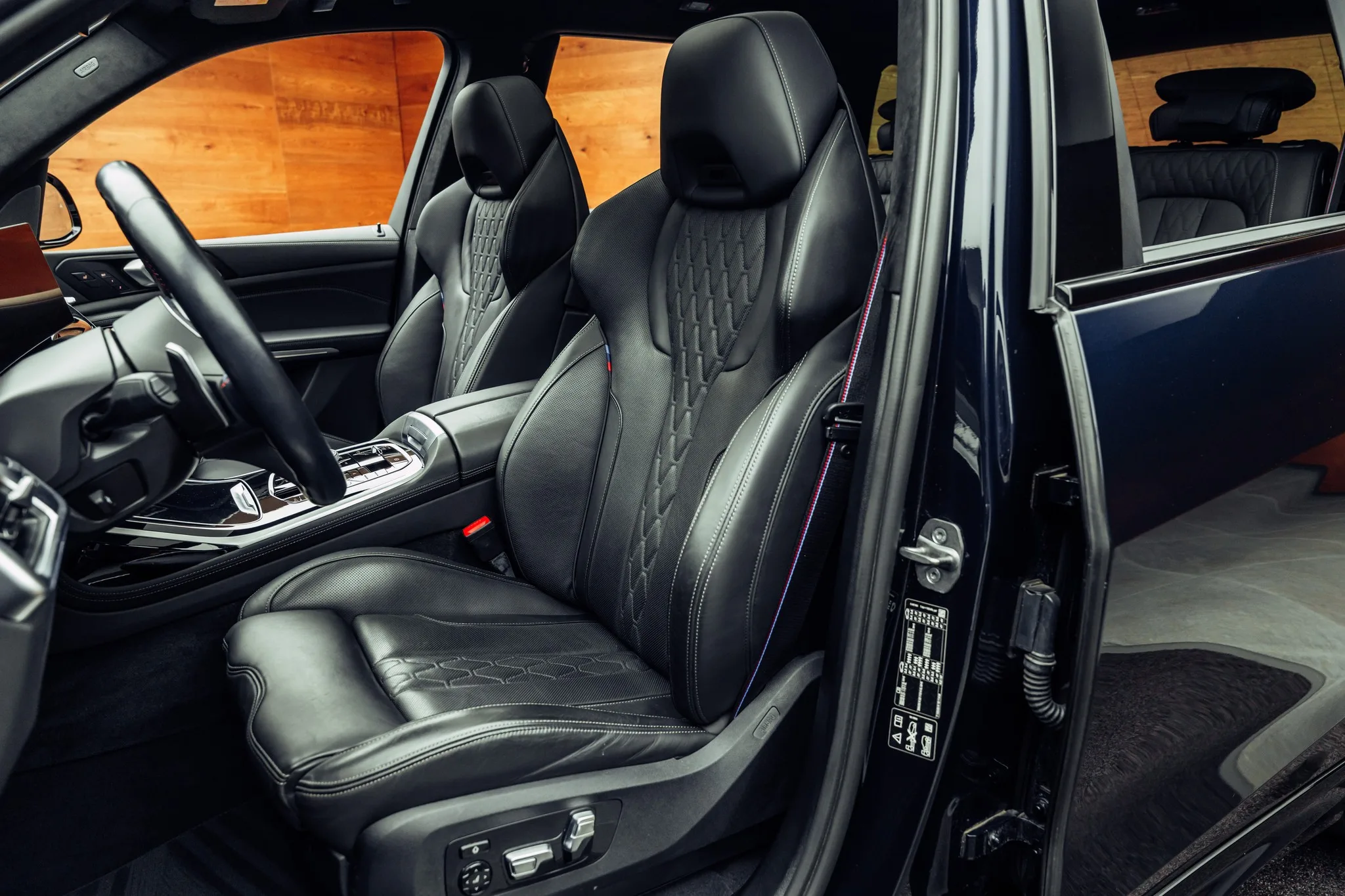 2023 BMW X7 M60i, 7/21