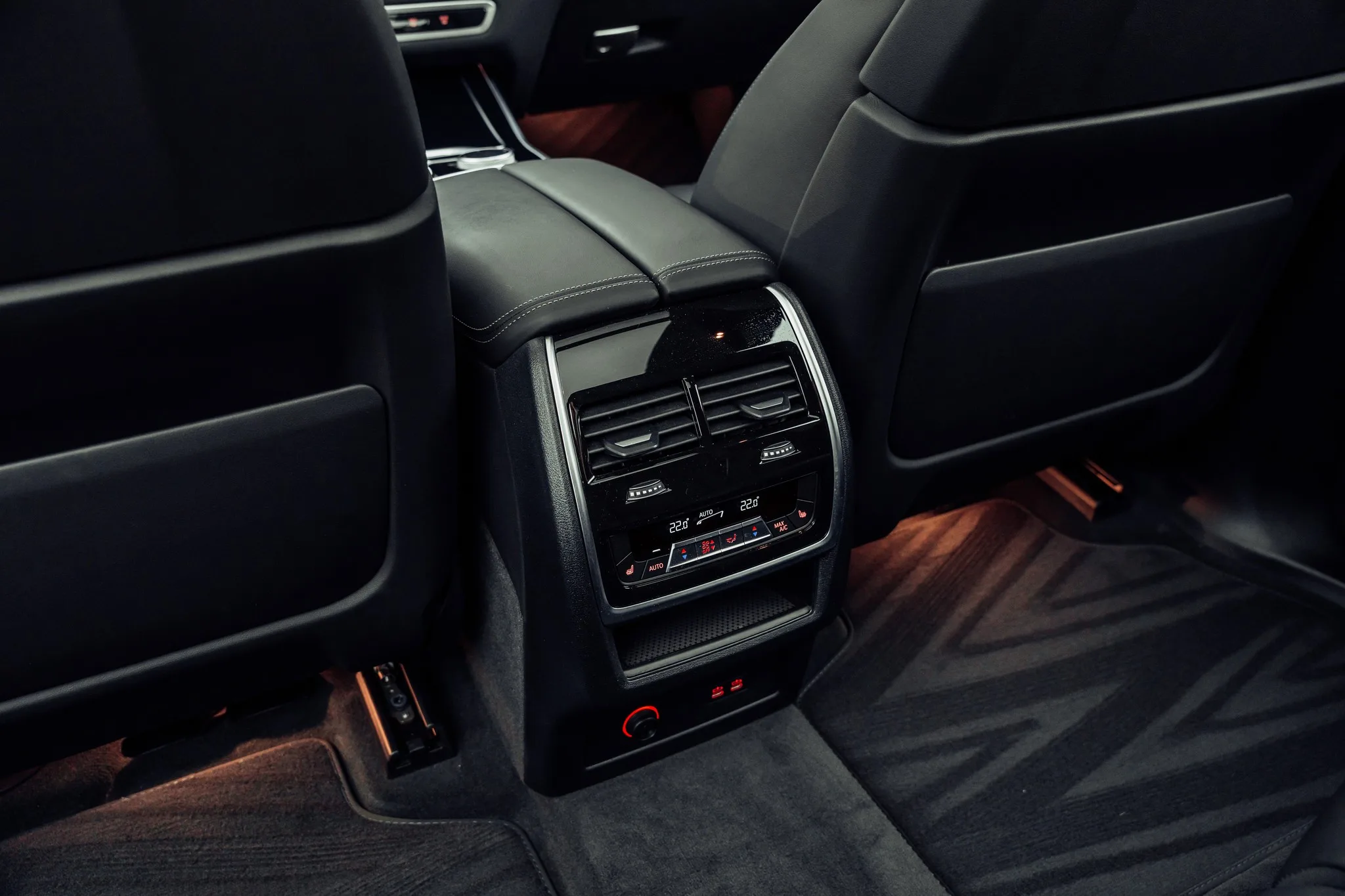 2023 BMW X7 M60i, 17/21