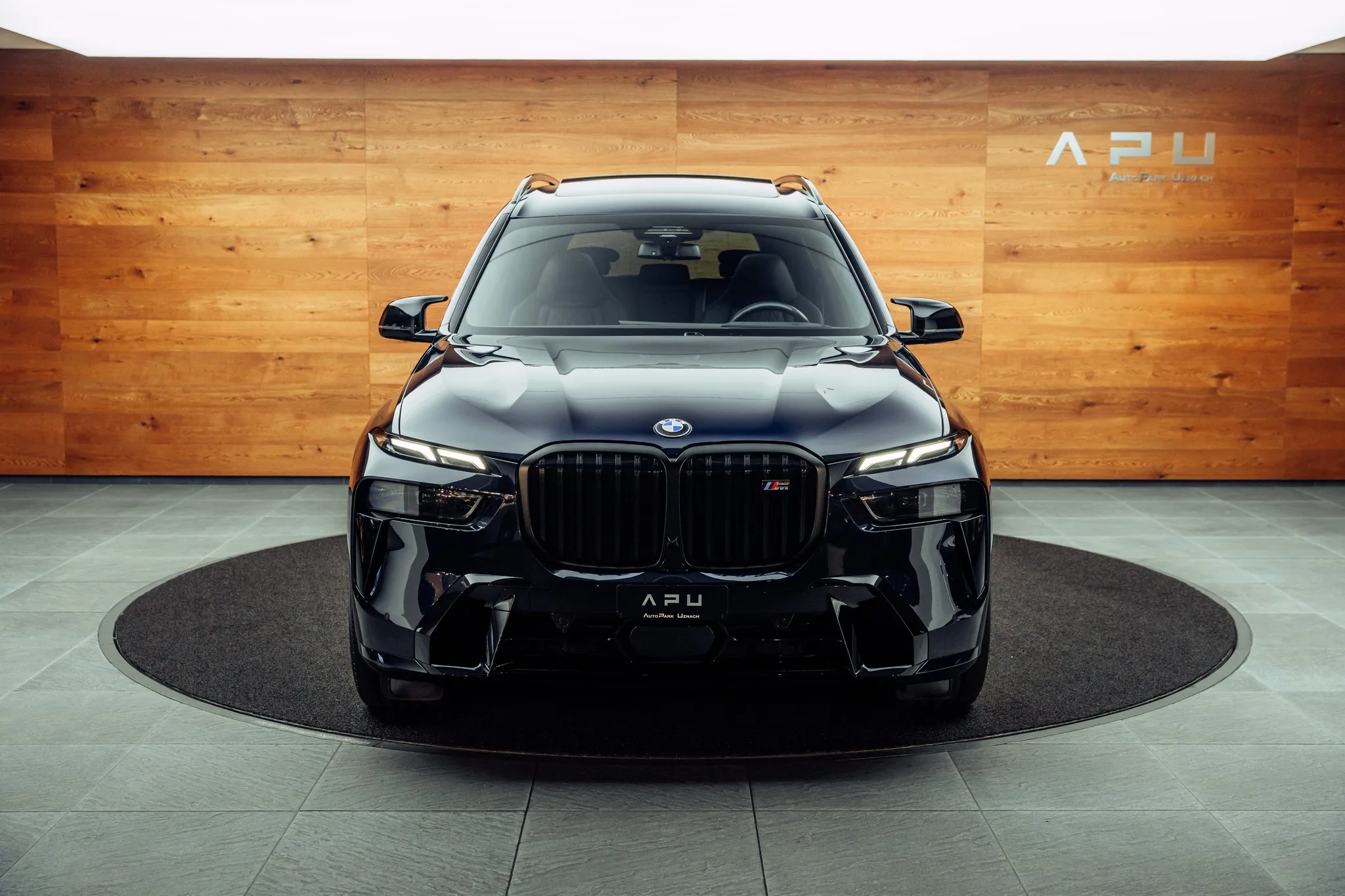 2023 BMW X7 M60i, 18/21