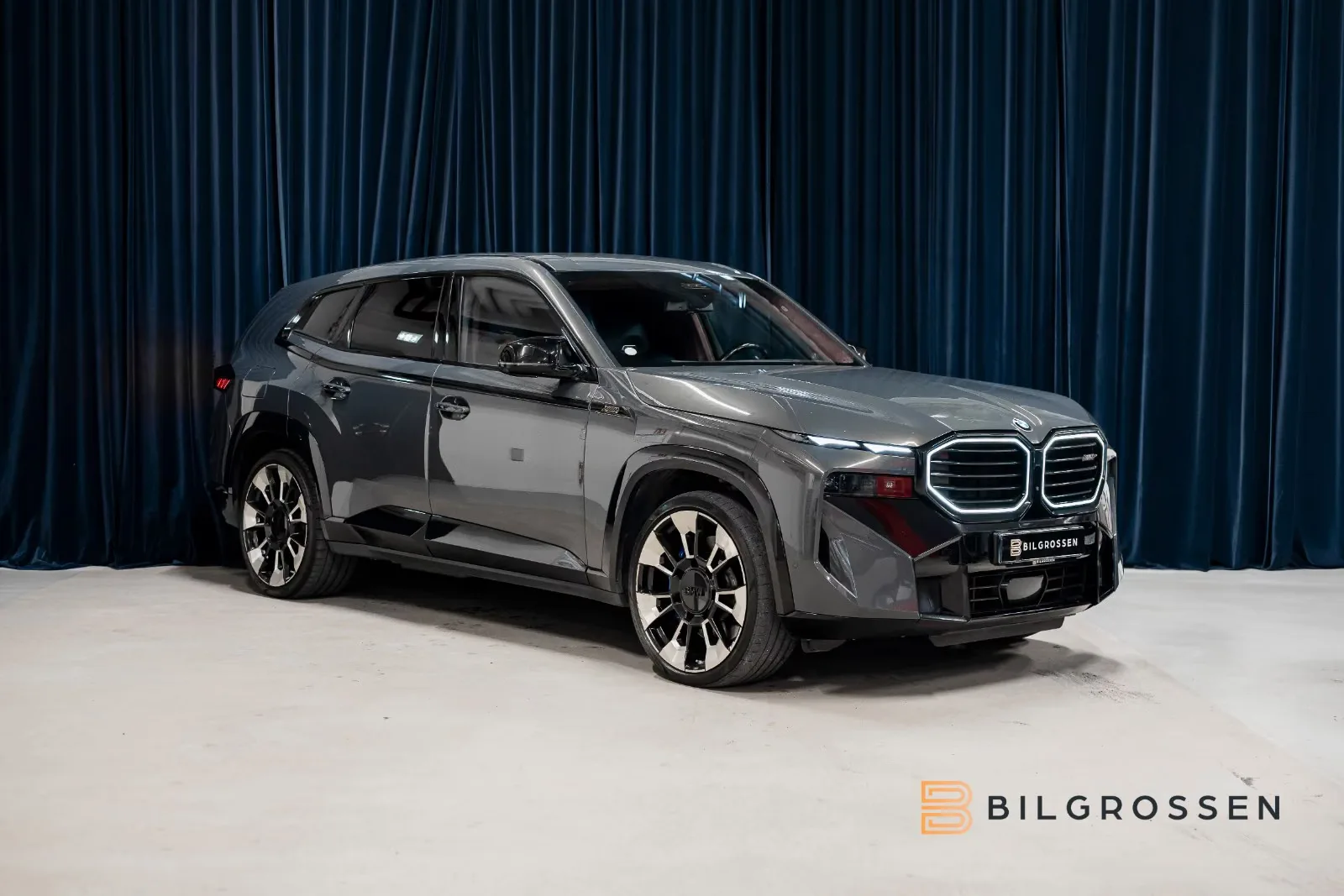 2023 BMW XM, 7/22