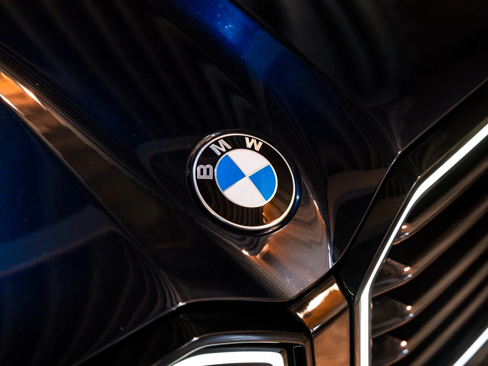 2023 BMW XM, 9/30