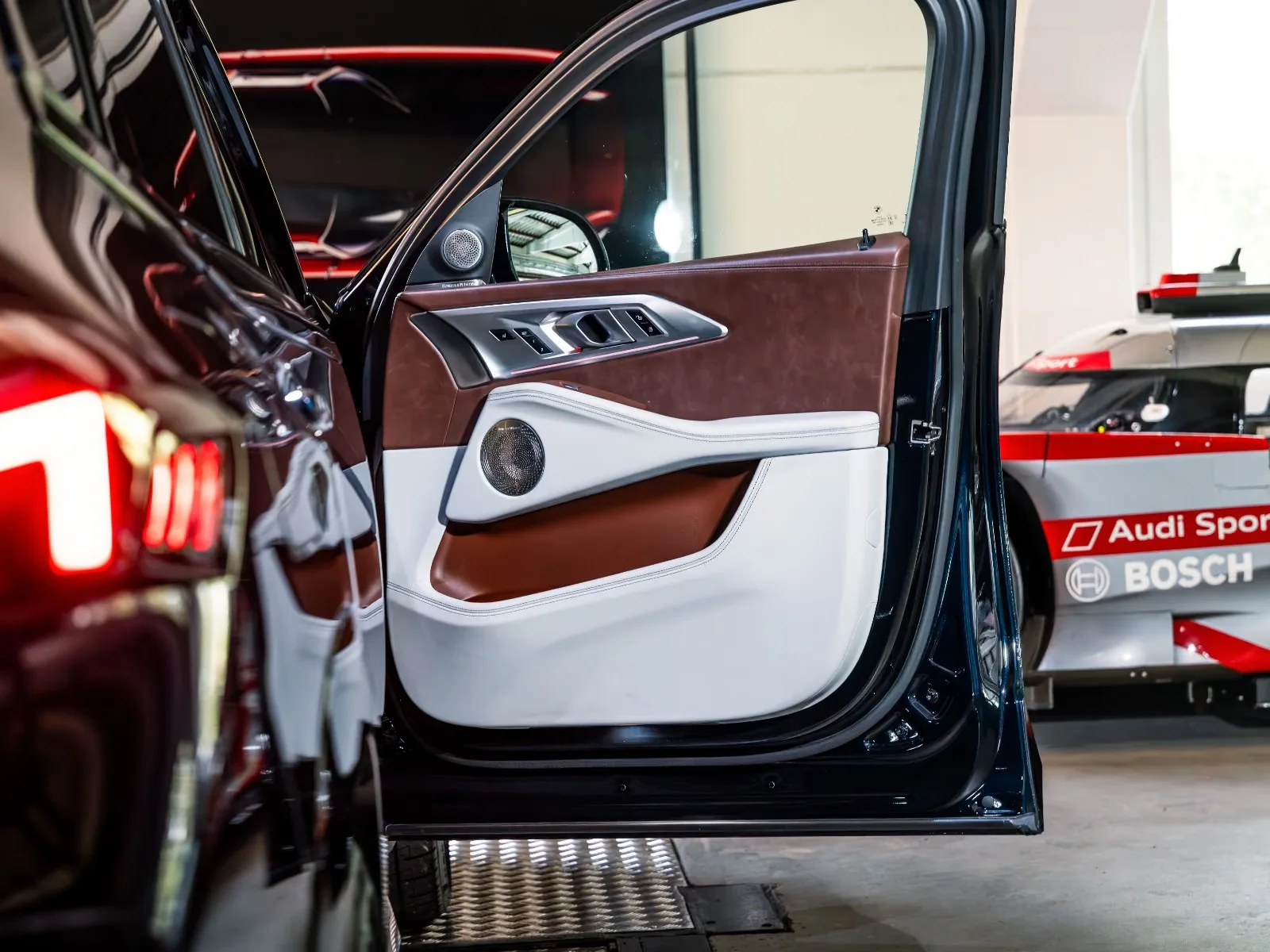 2023 BMW XM, 16/30