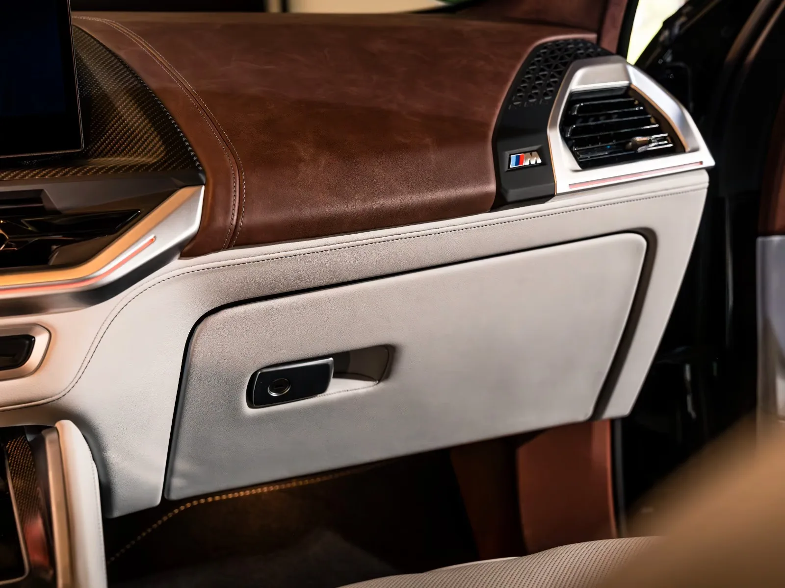 2023 BMW XM, 24/30