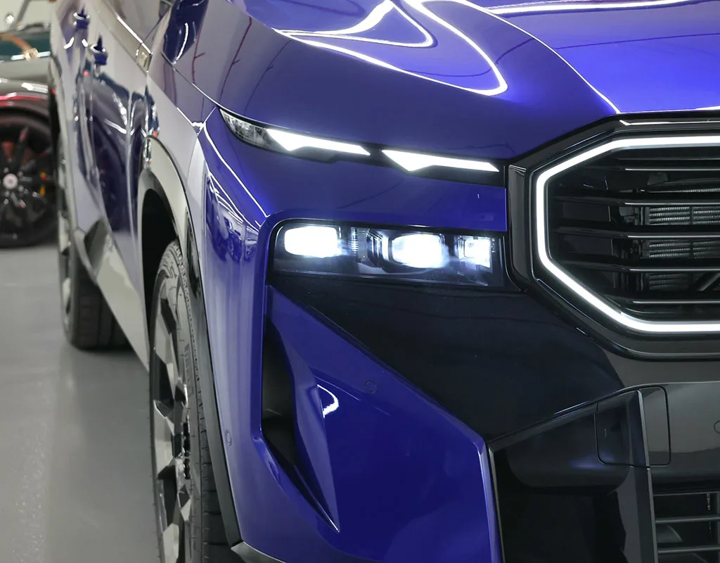 2023 BMW XM, 10/30