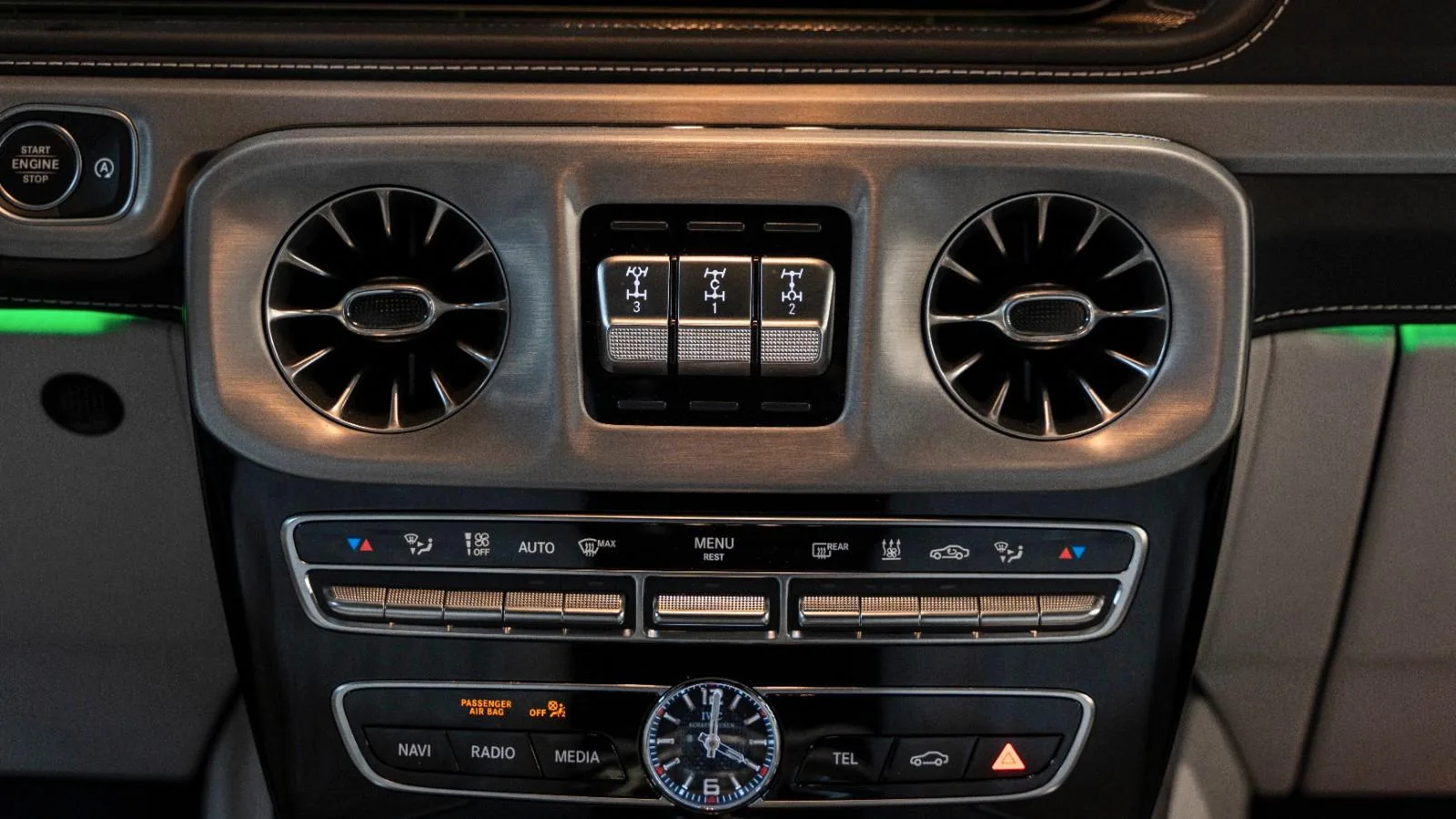 2023 BRABUS G 700, 10/13