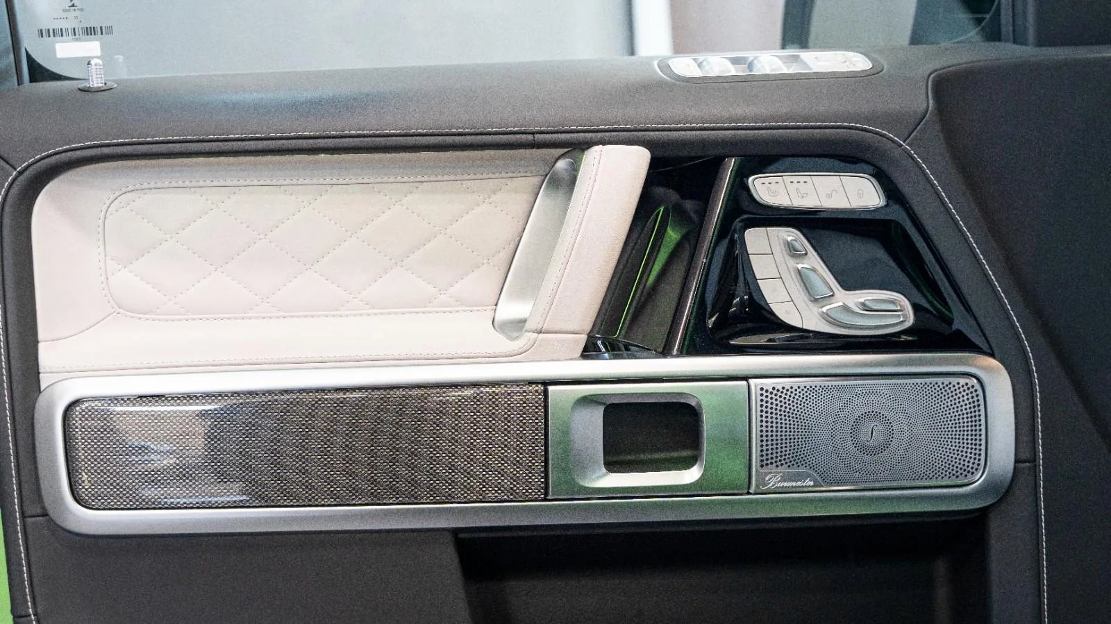 2023 BRABUS G 700, 12/13