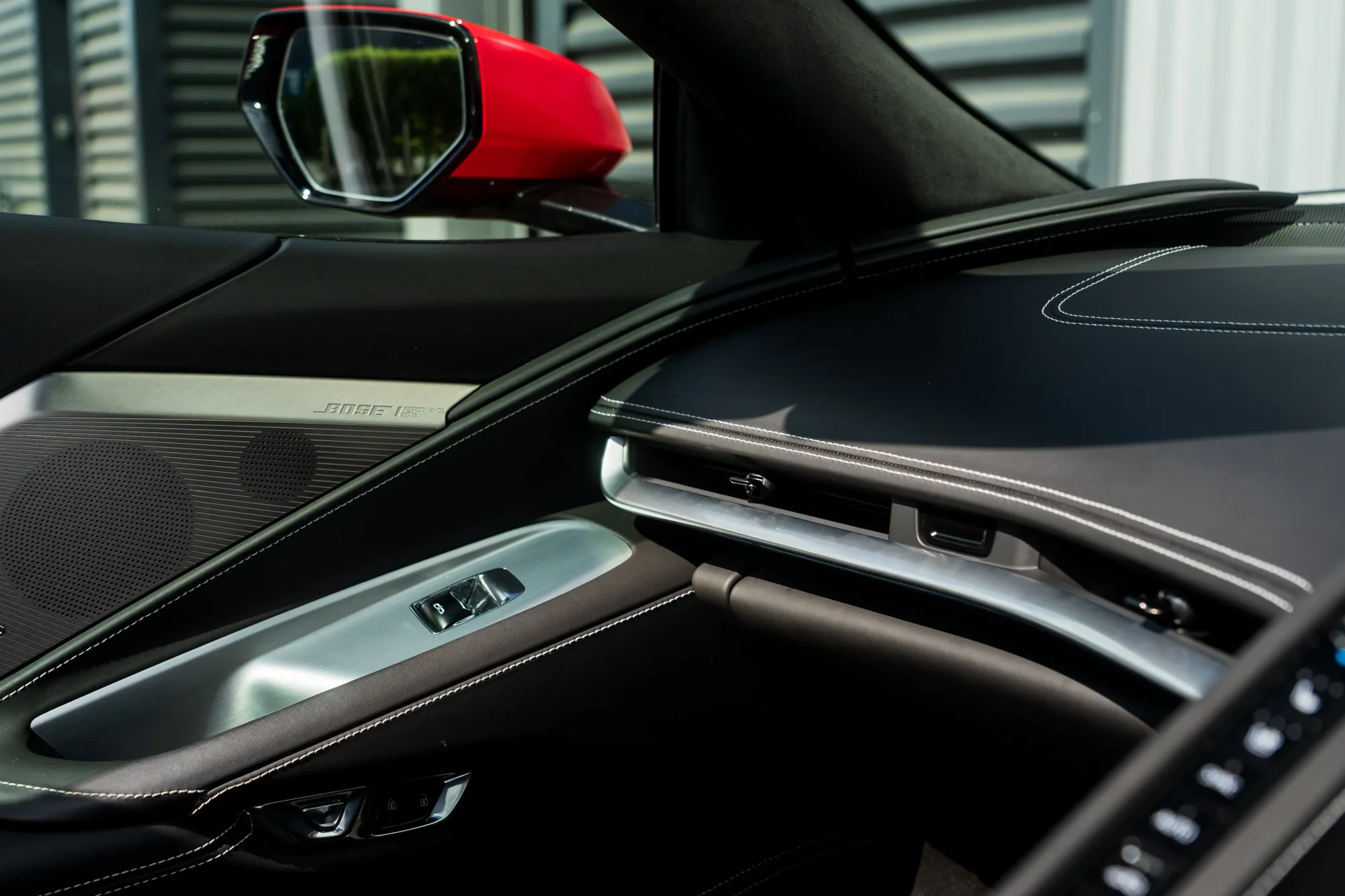 2023 Chevrolet Corvette Stingray 2LT, 13/15