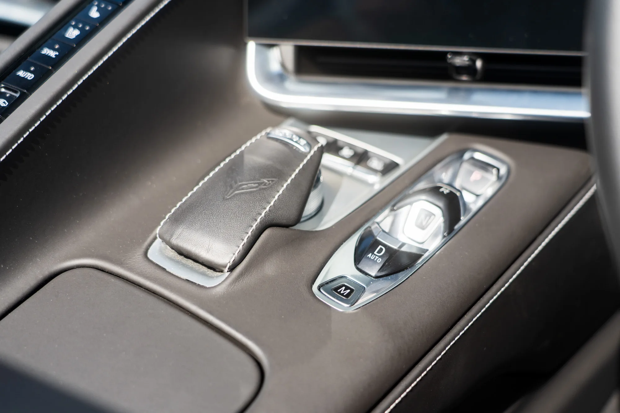 2023 Chevrolet Corvette Stingray 2LT, 14/15