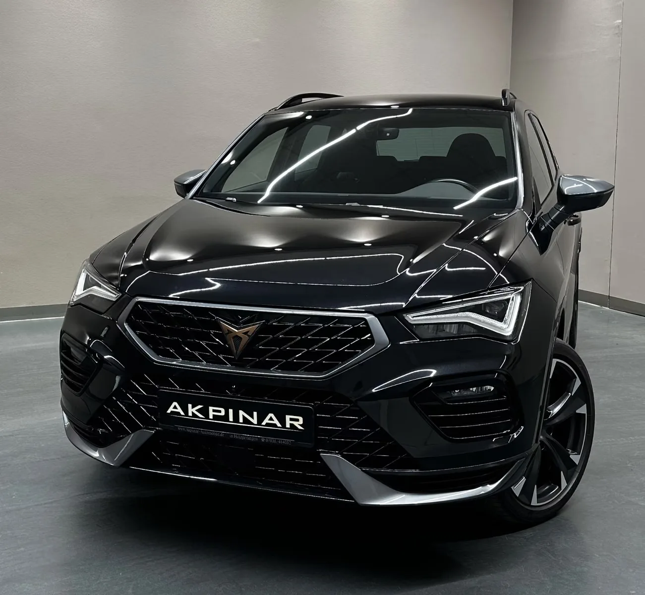 2023 Cupra Ateca VZ Tribe Edition, 2/27