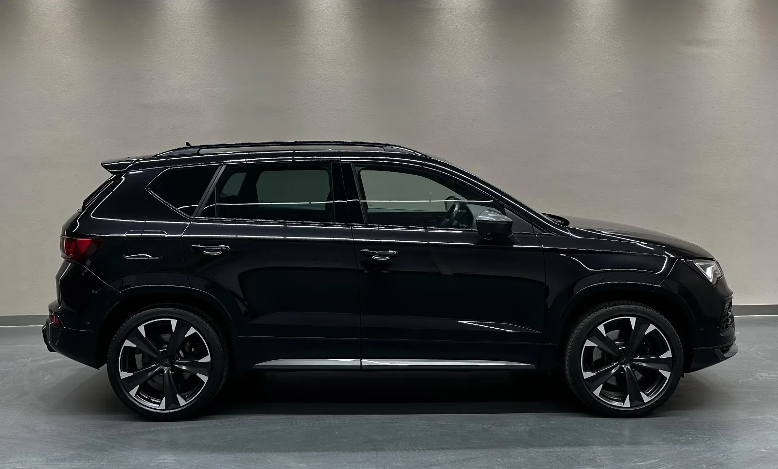 2023 Cupra Ateca VZ Tribe Edition, 7/27