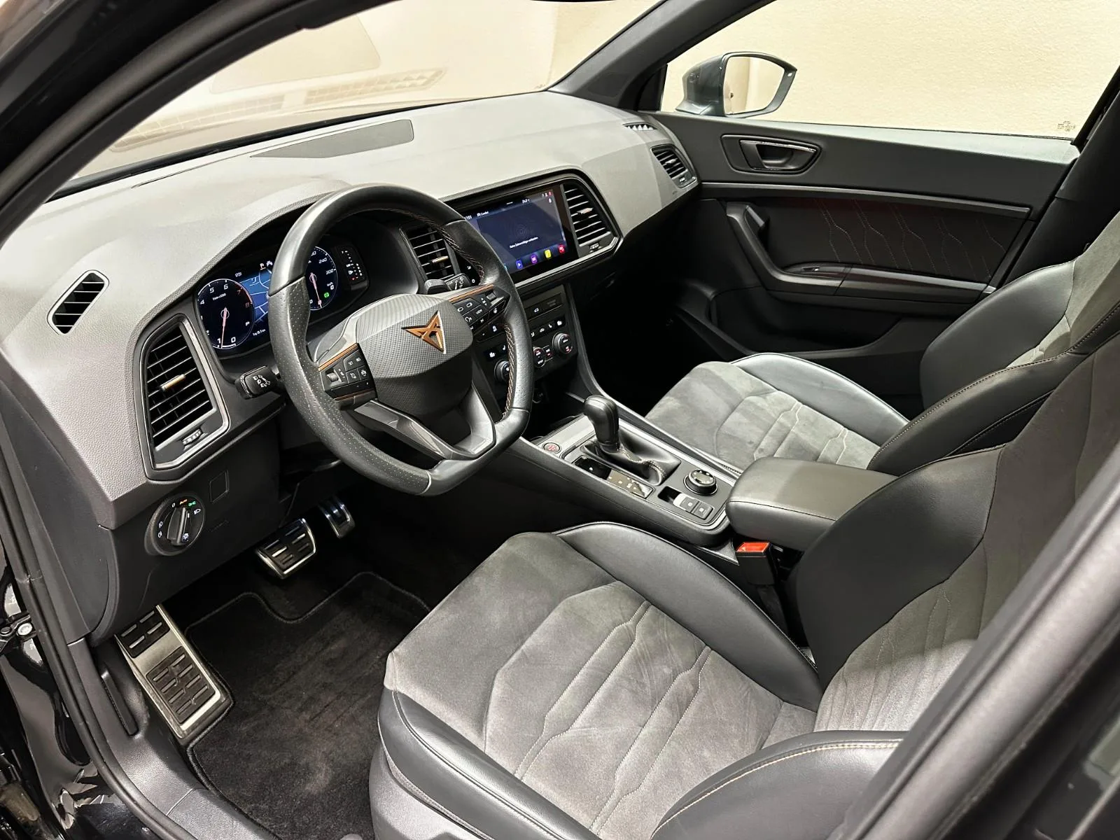2023 Cupra Ateca VZ Tribe Edition, 9/27