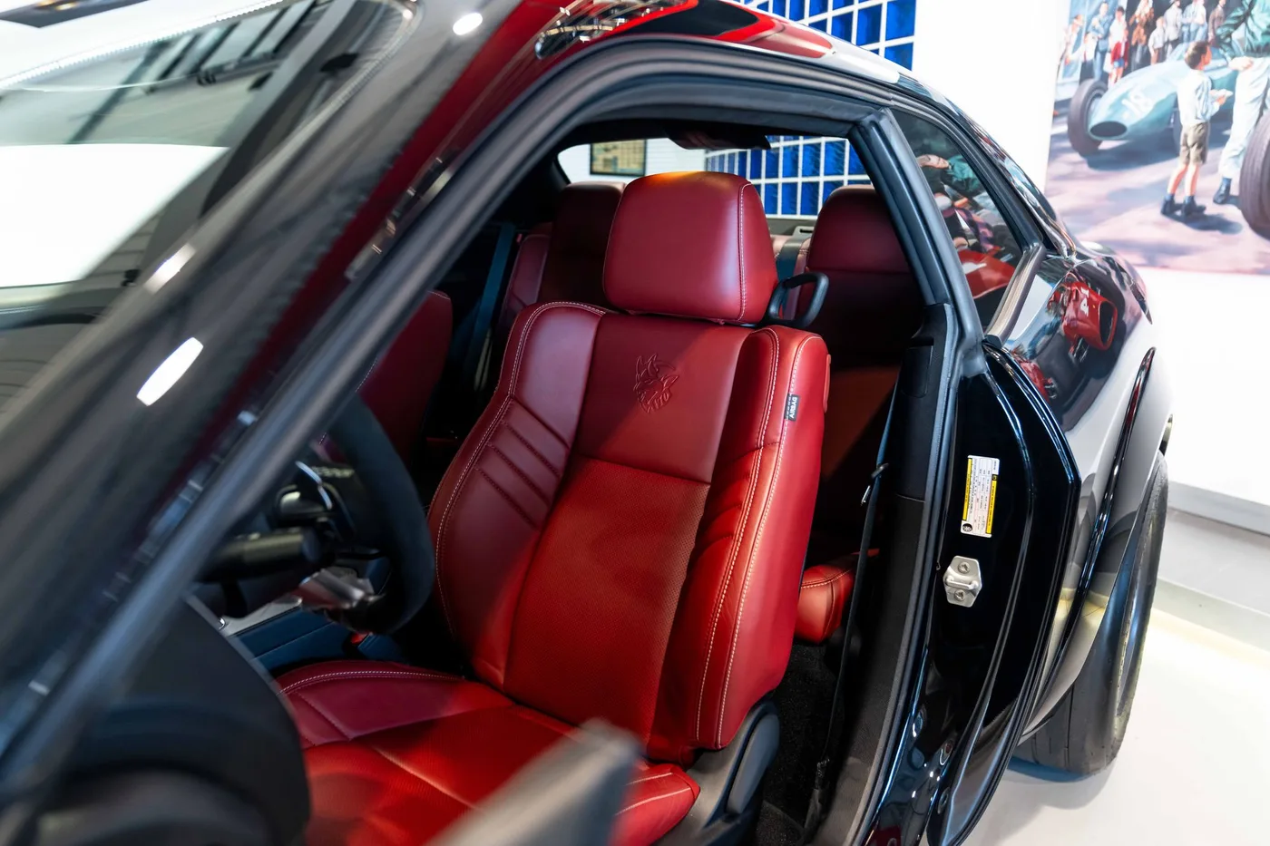 2023 Dodge Challenger SRT Demon 170 proposée par un spécialiste de la voiture de collection à London, Royaume-Uni, photo 11 sur 21