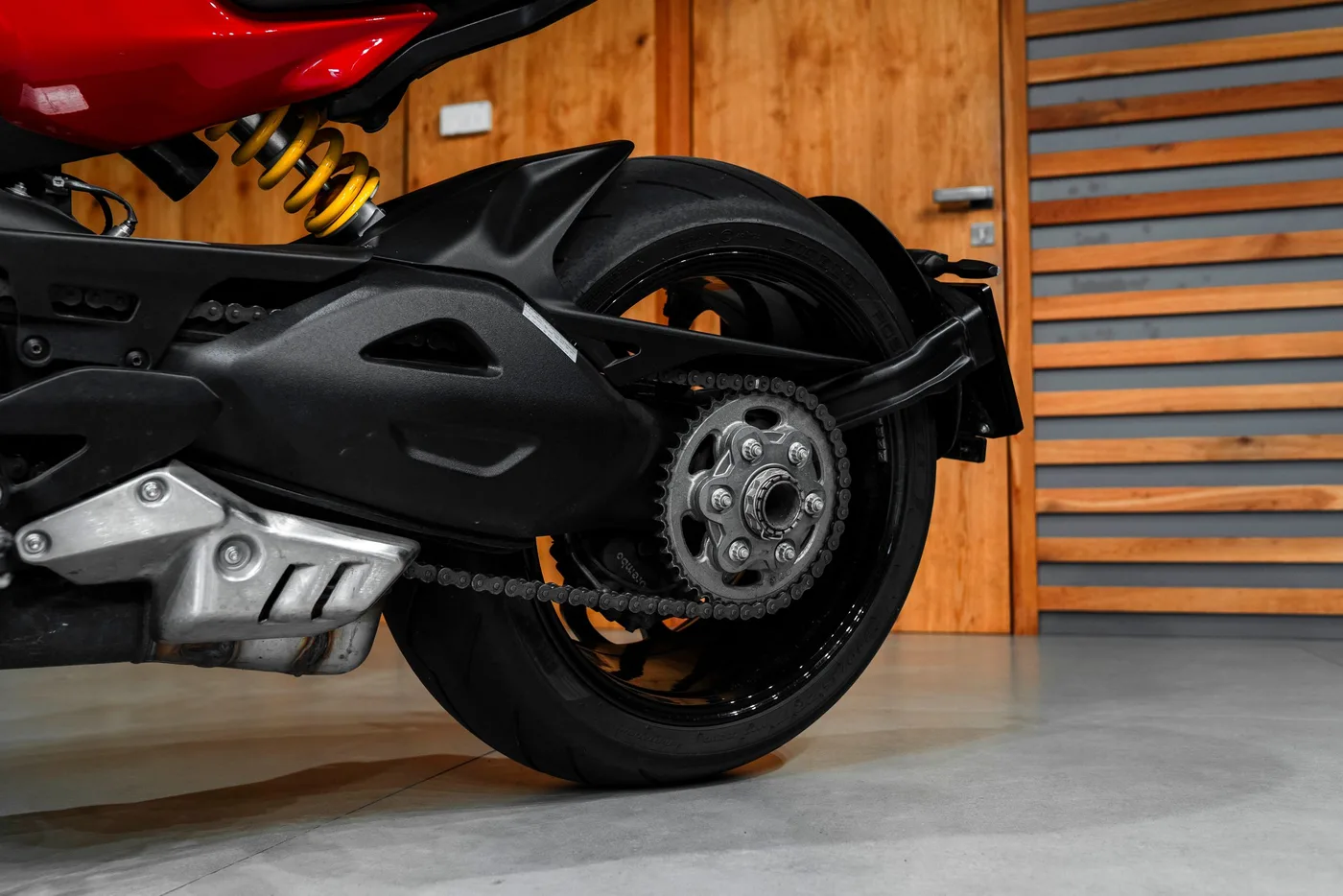 2023 Ducati Diavel V4 offered by a specialist dealer in Bratislava, Slovakia, photo 8 of 15