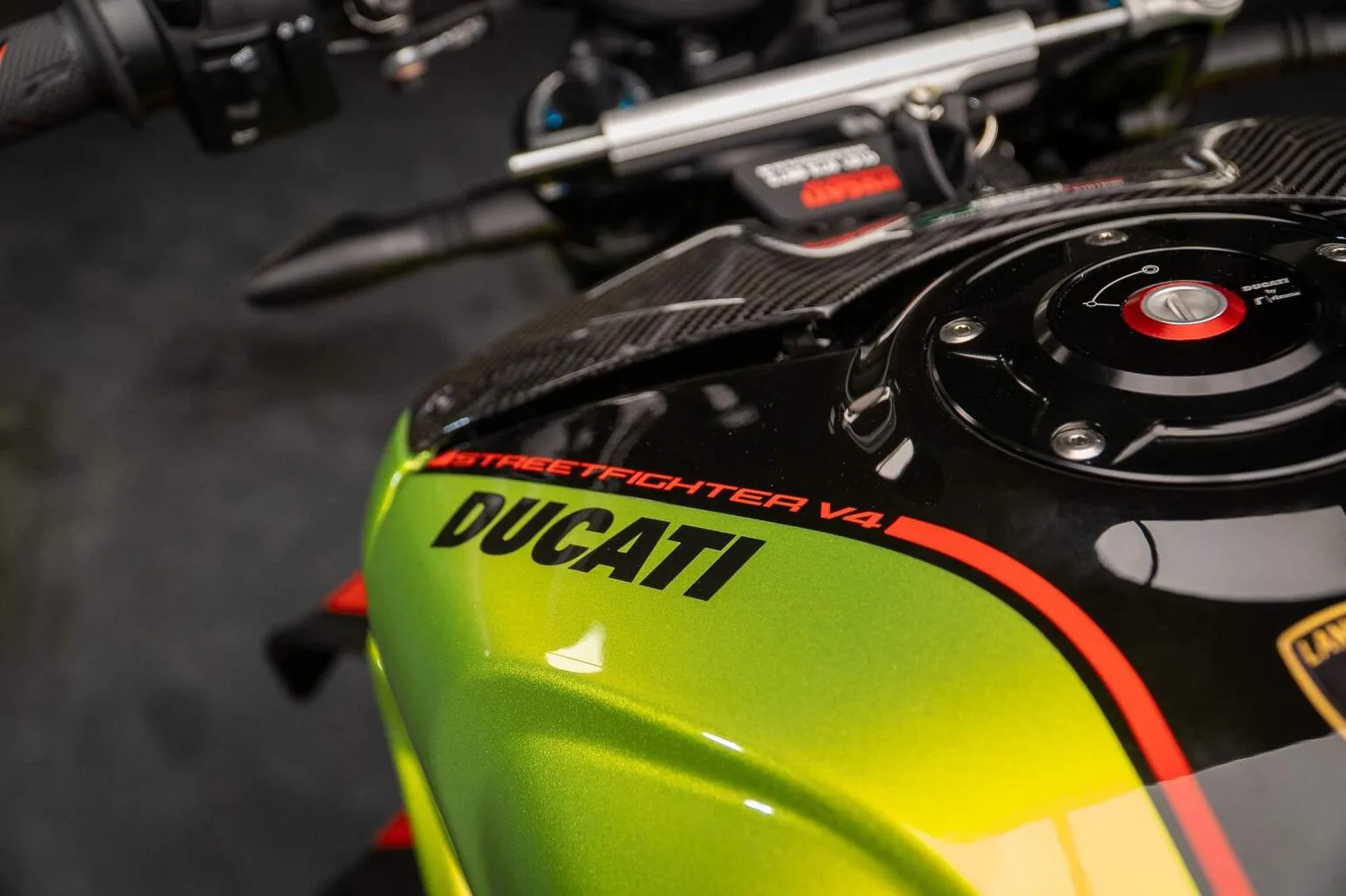 2023 Ducati Streetfighter V4 Lamborghini, 11/15