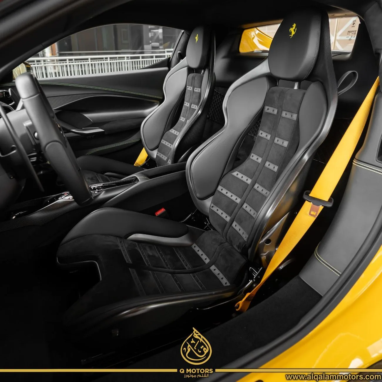 2023 Ferrari 296 GTB angeboten von einem Fachhändler in Dubai, Vereinigte Arabische Emirate, Foto 11 von 18