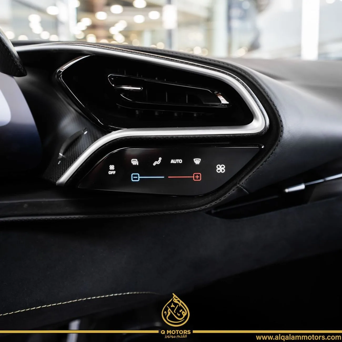 2023 Ferrari 296 GTB angeboten von einem Fachhändler in Dubai, Vereinigte Arabische Emirate, Foto 14 von 18