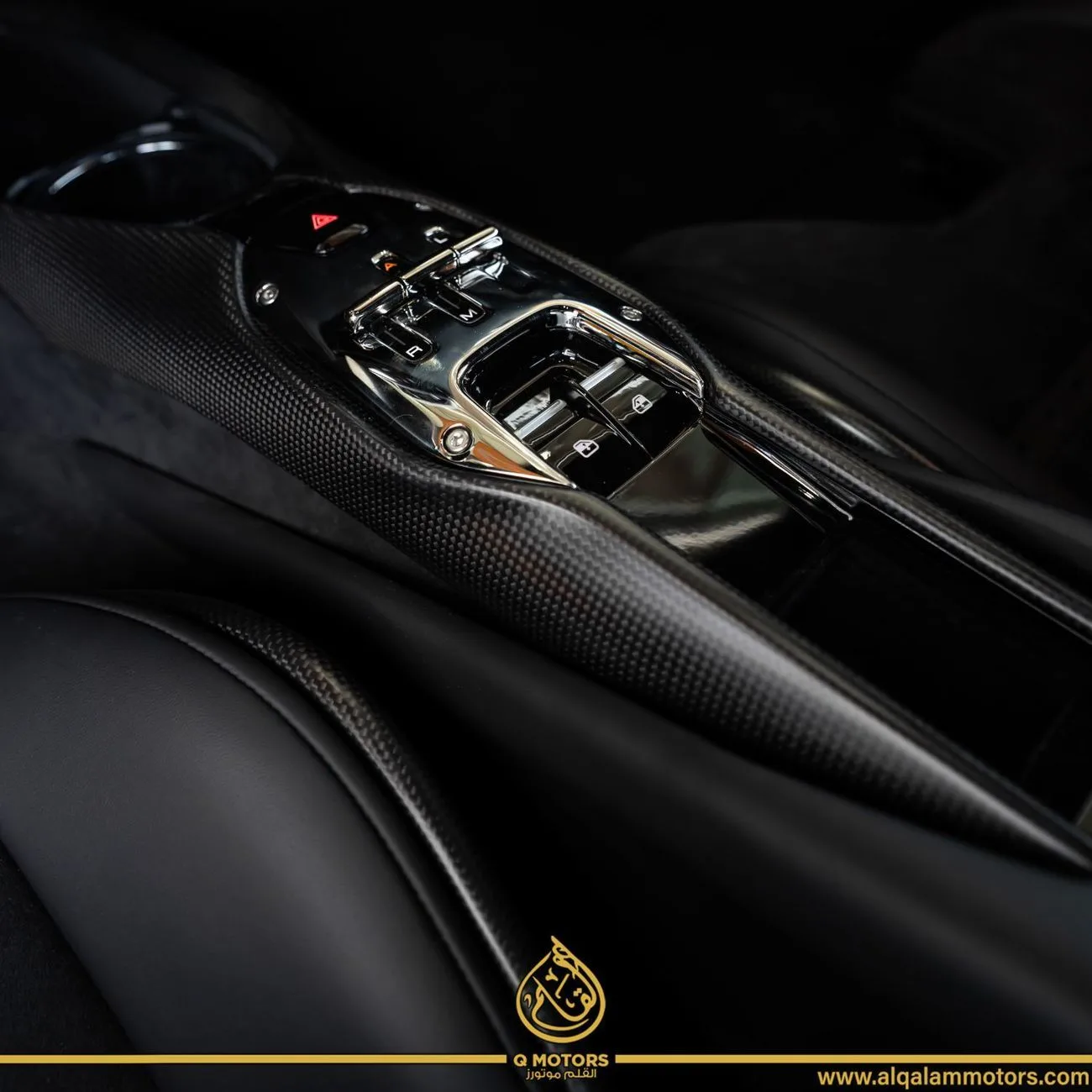 2023 Ferrari 296 GTB angeboten von einem Fachhändler in Dubai, Vereinigte Arabische Emirate, Foto 18 von 18