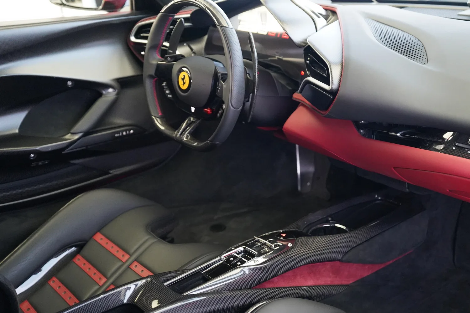 2023 Ferrari 296 GTB Assetto Fiorano, 16/20