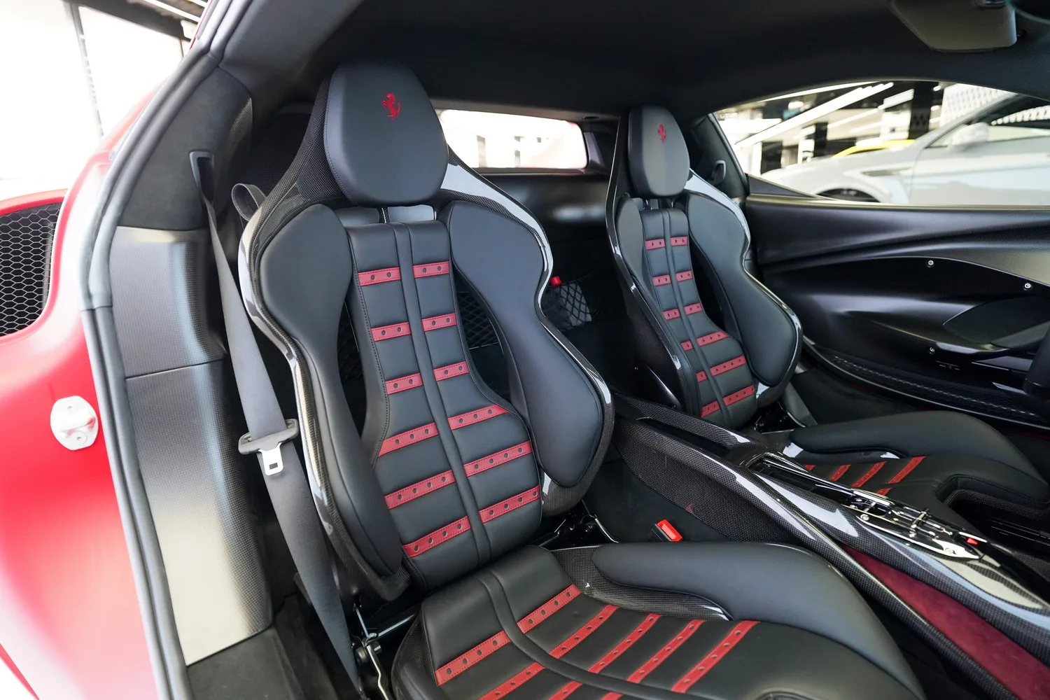 2023 Ferrari 296 GTB Assetto Fiorano, 17/20