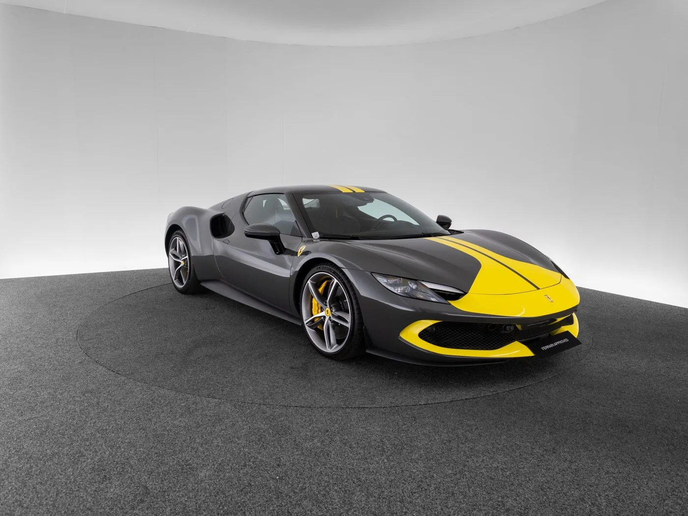 2023 Ferrari 296 GTB offered by a specialist dealer in Singen, Germany, photo 3 of 15