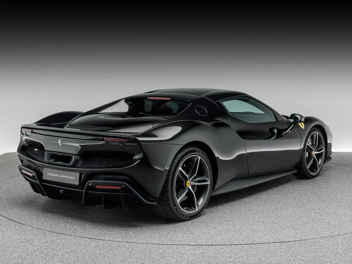 2023 Ferrari 296 GTB proposée par un concessionnaire spécialisé à Böblingen, Allemagne, photo 7 sur 15