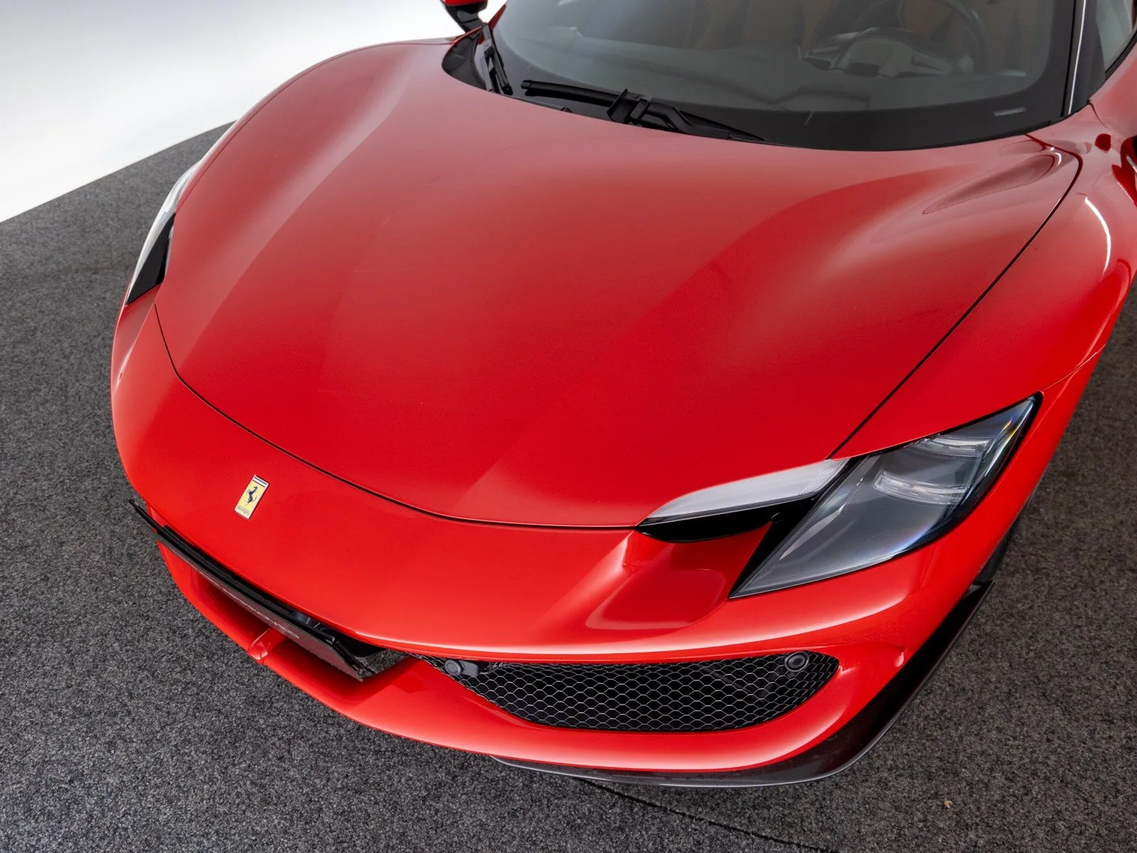 2023 Ferrari 296 GTB, 15/30