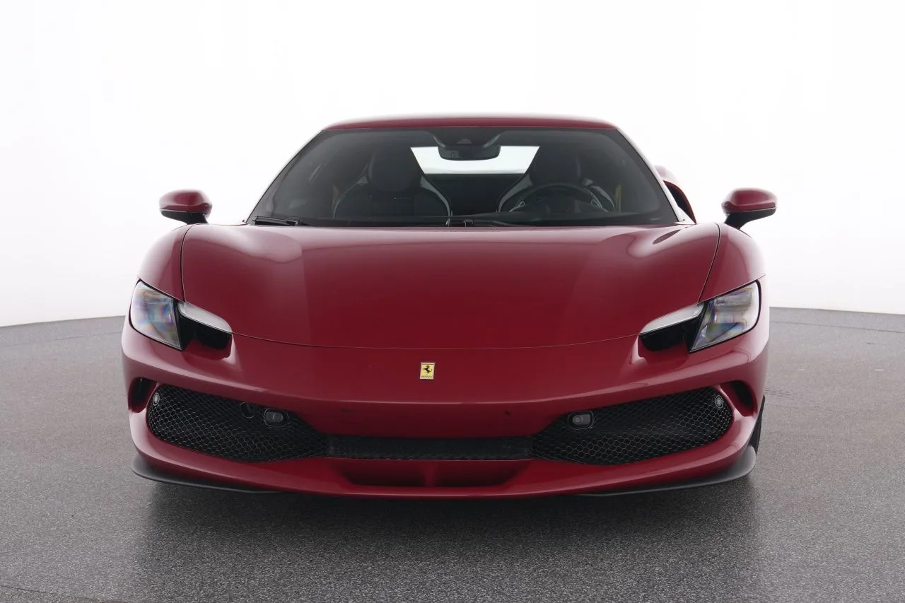2023 Ferrari 296 GTB, 2/28
