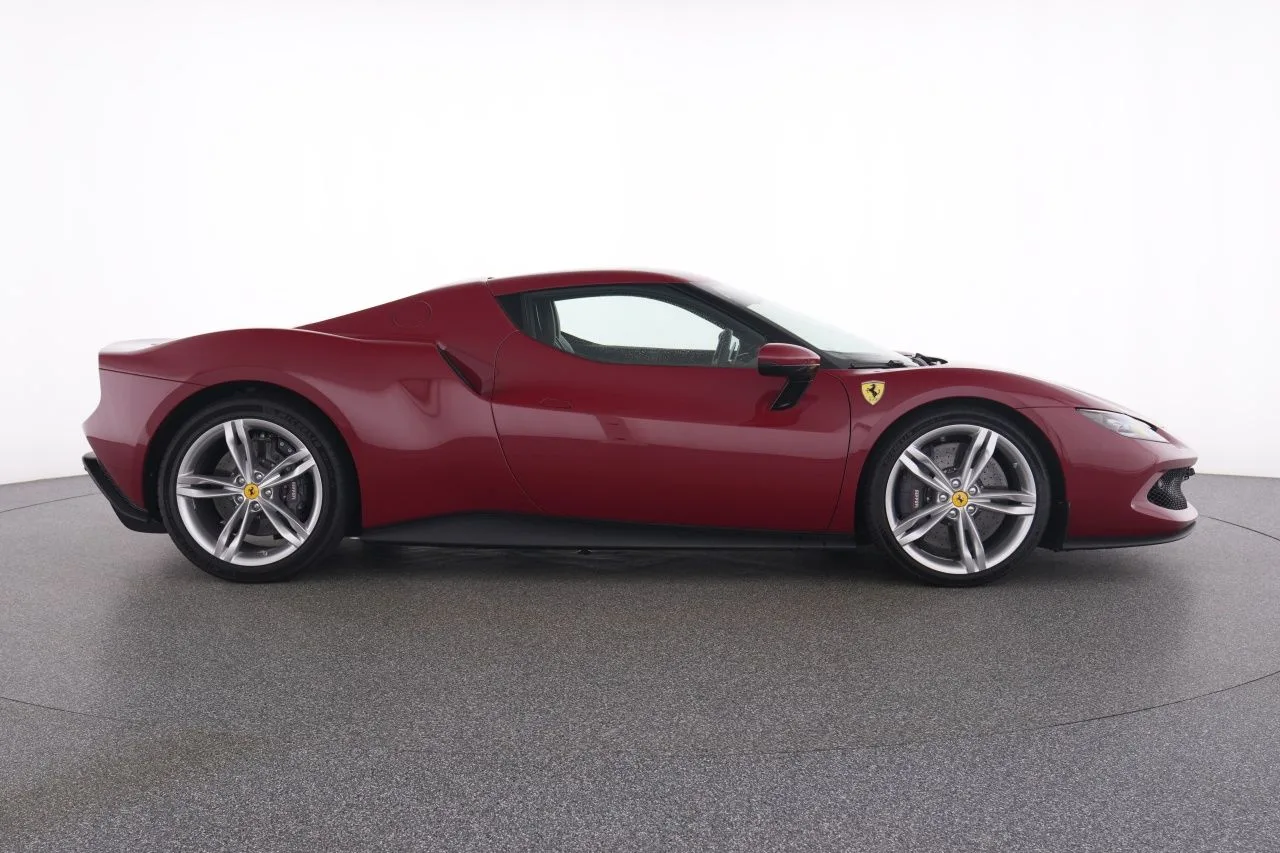 2023 Ferrari 296 GTB, 12/28