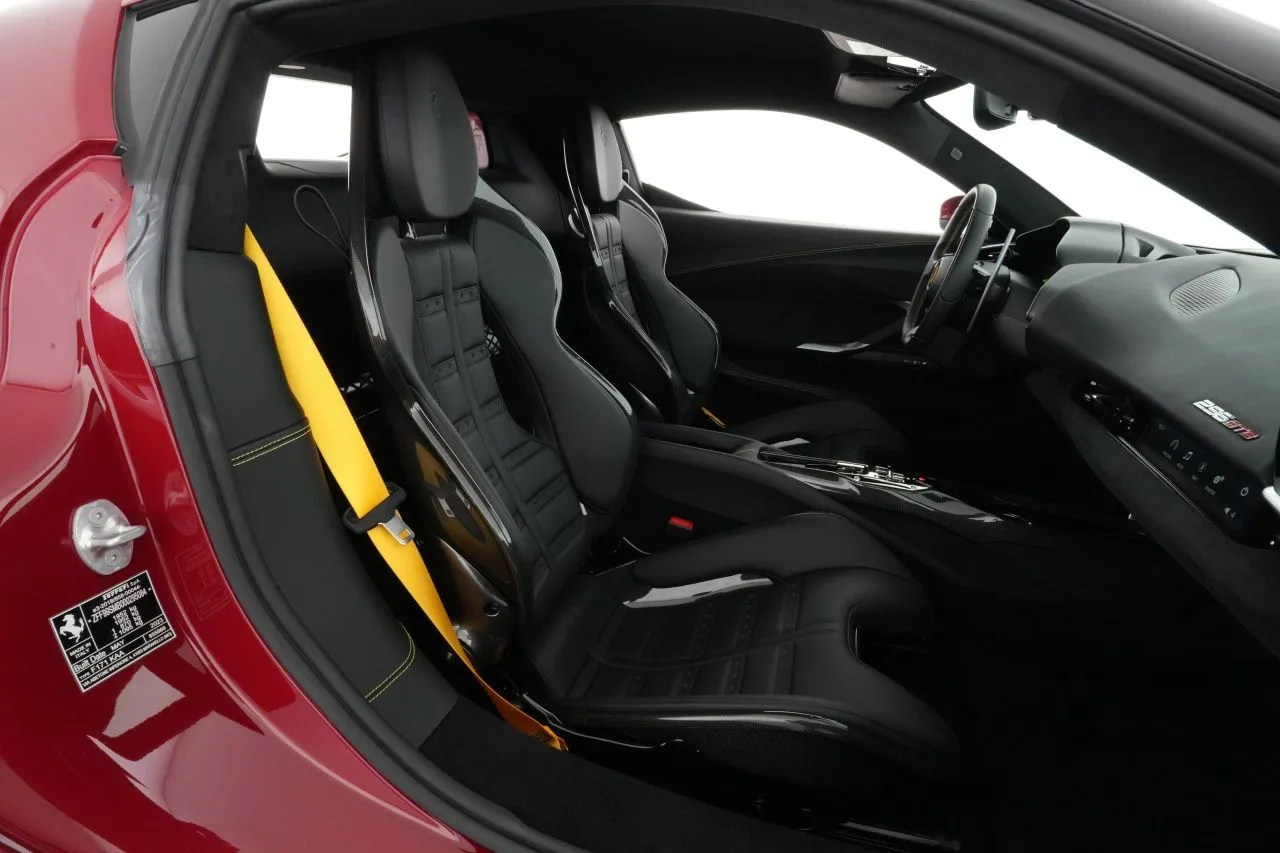 2023 Ferrari 296 GTB, 23/28