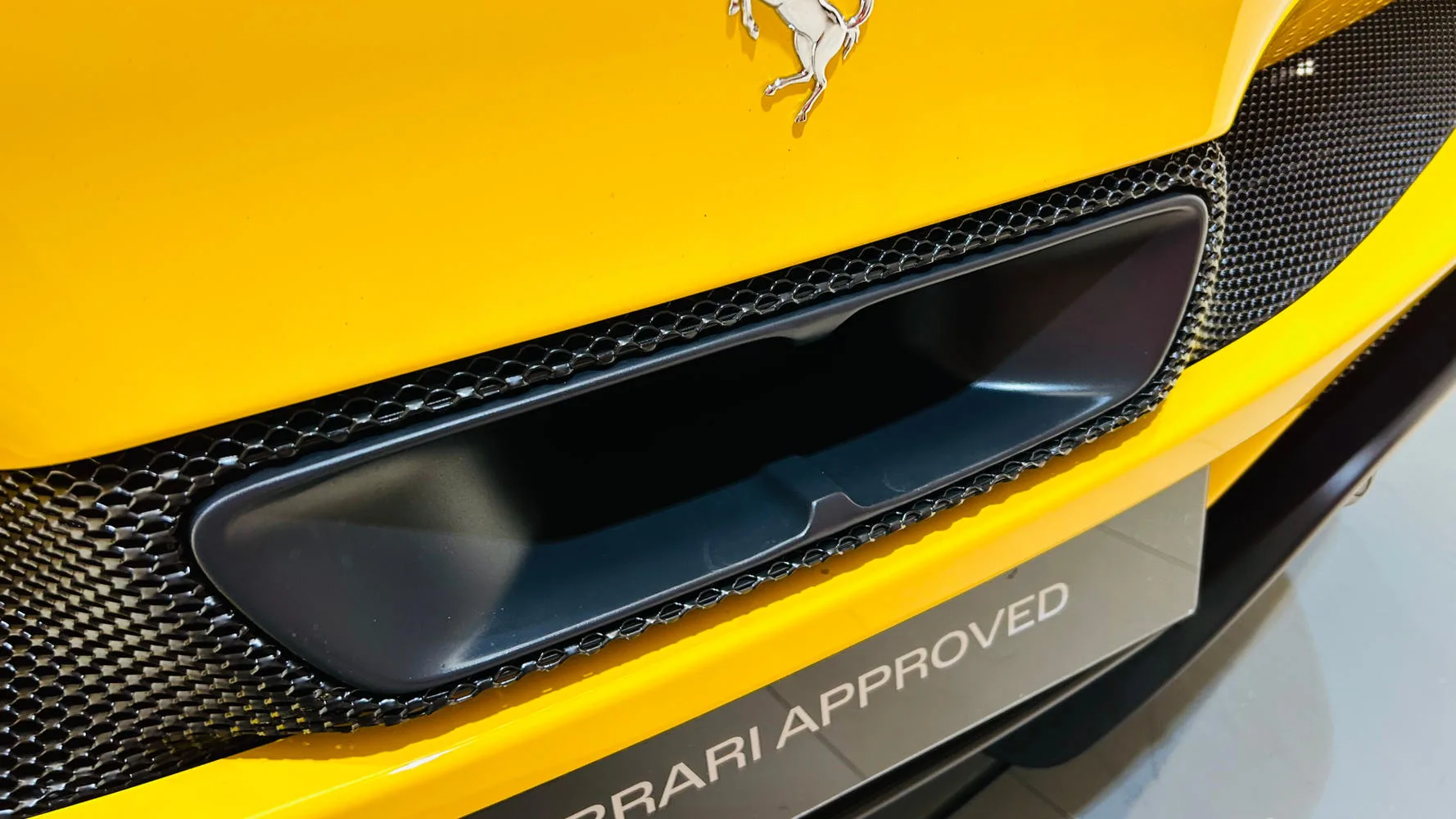 2023 Ferrari 296 GTB, 17/30
